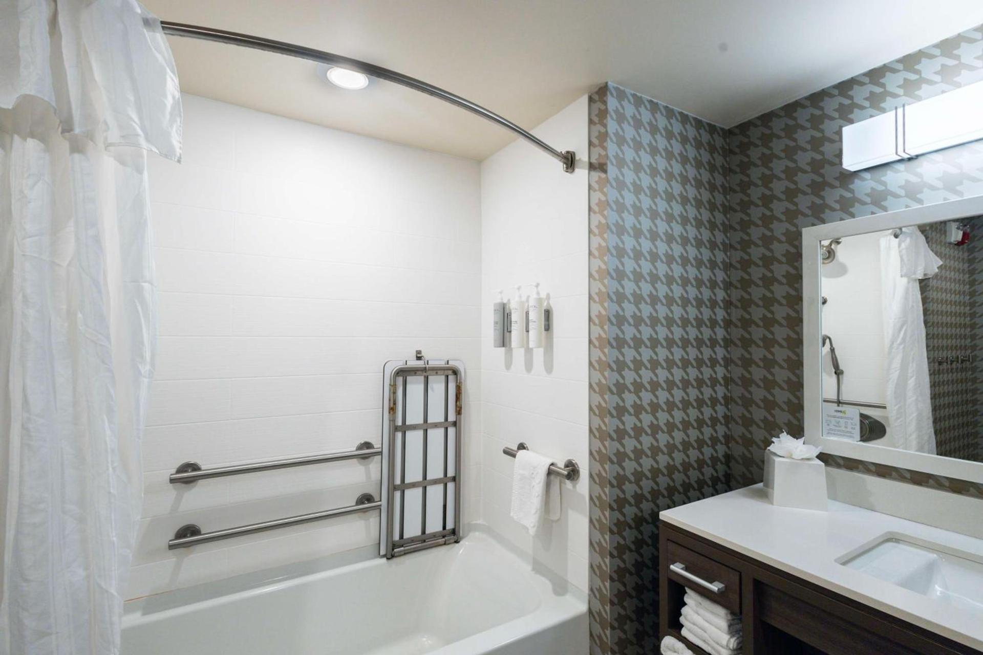 Home2 Suites By Hilton Dayton Centerville photo 24
