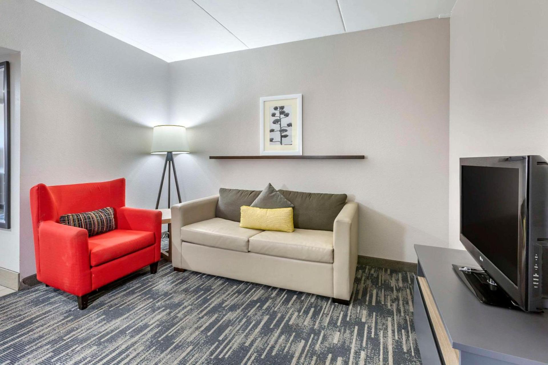 Country Inn & Suites by Radisson, Mesa, AZ photo 31