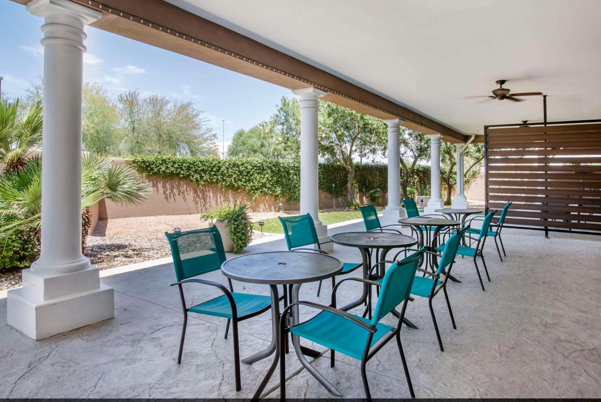 Country Inn & Suites by Radisson, Mesa, AZ photo 14