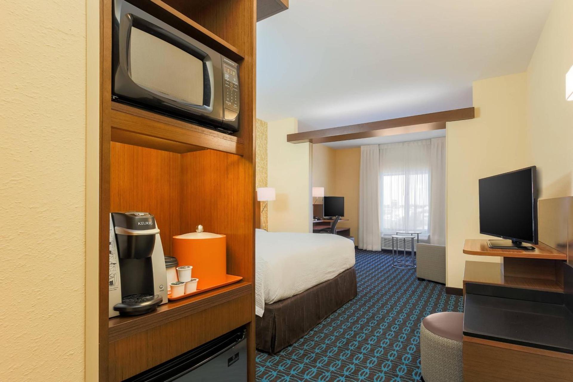 Fairfield Inn & Suites by Marriott Alexandria photo 27