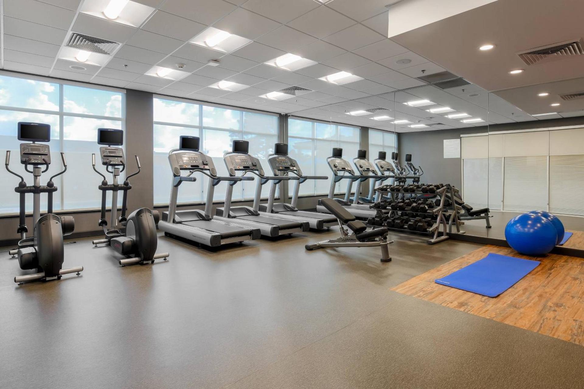 Fairfield Inn & Suites by Marriott Alexandria photo 36