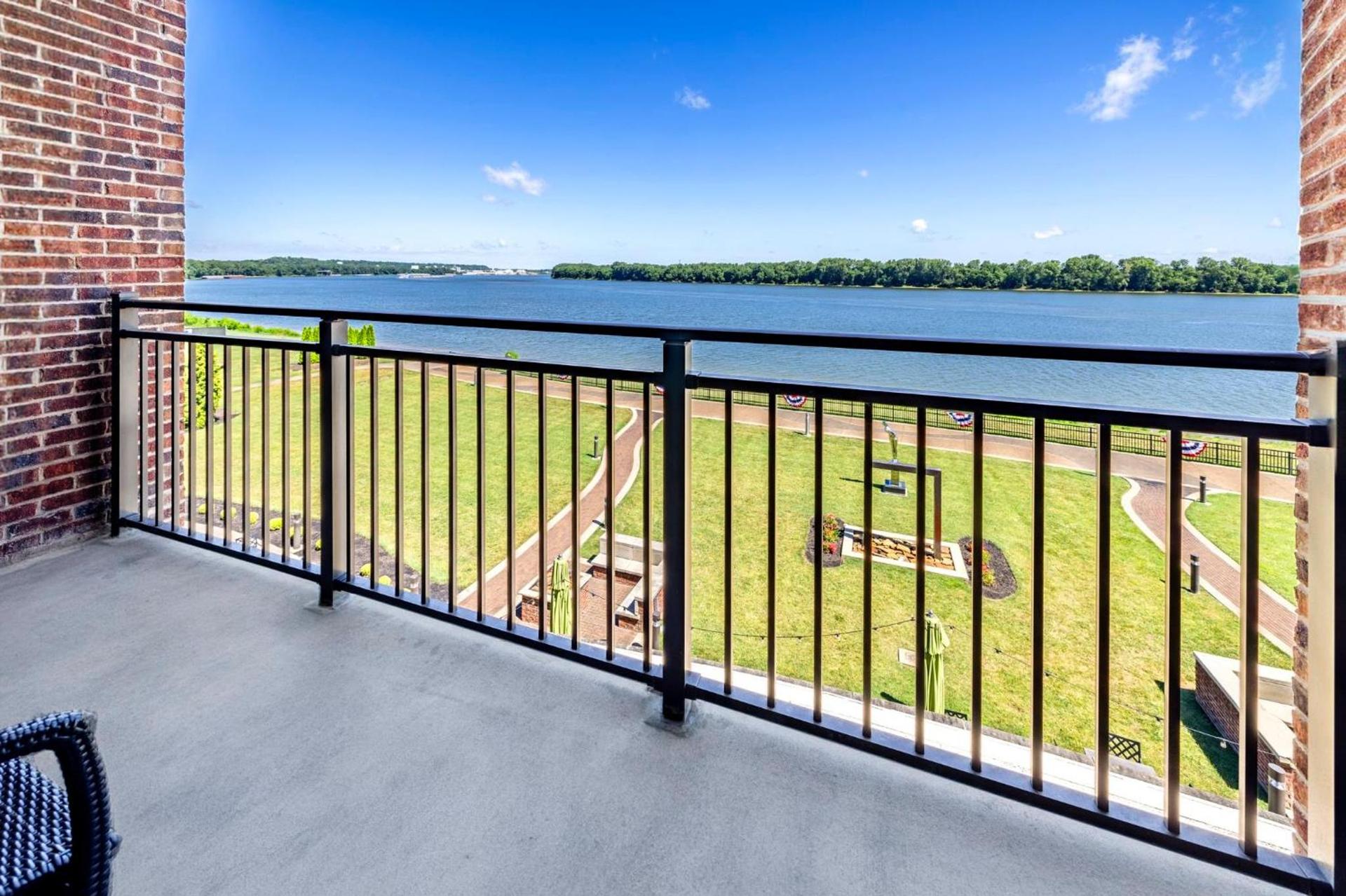 Holiday Inn Owensboro Riverfront by IHG photo 68