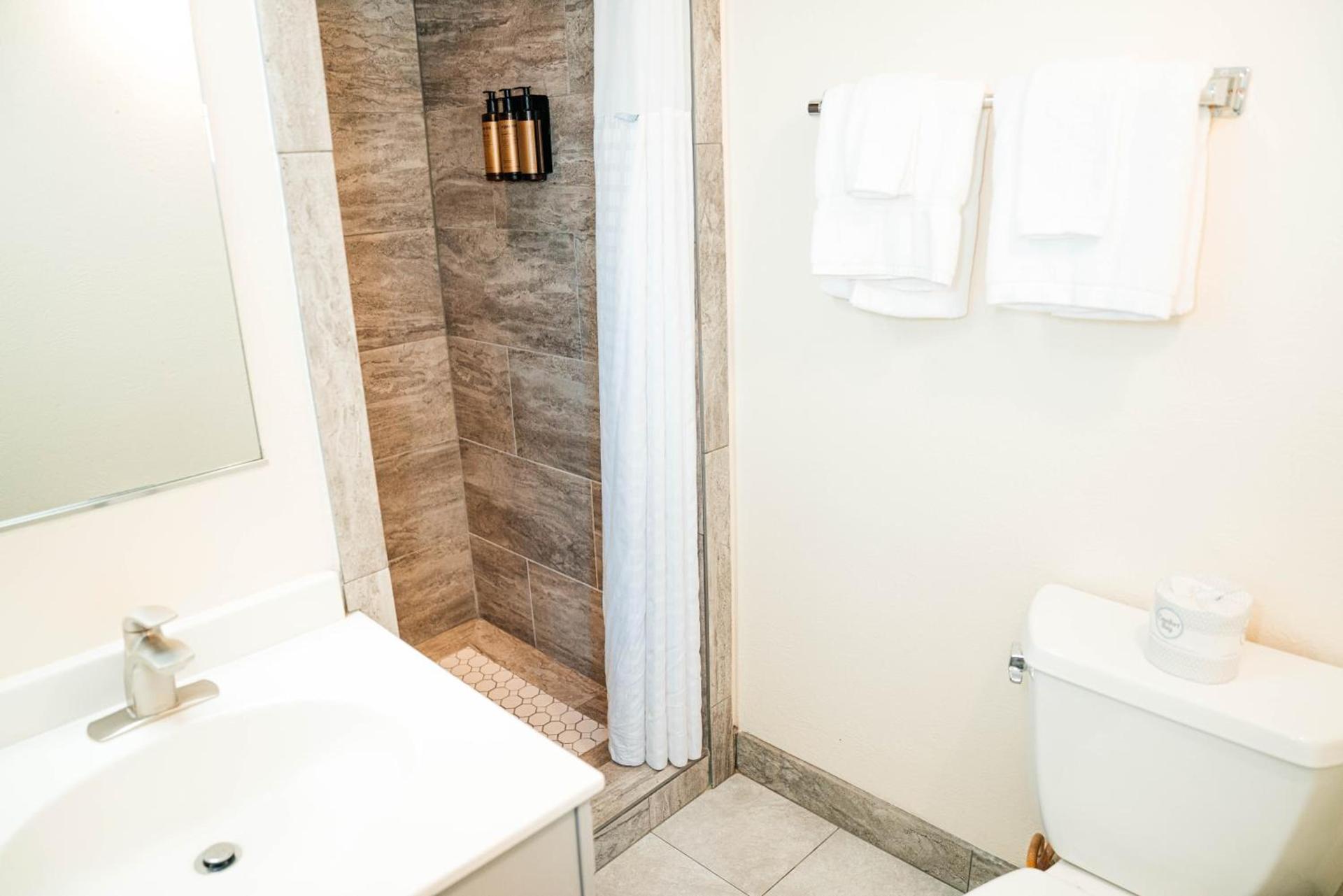 Salida Inn & Monarch Suites photo 24