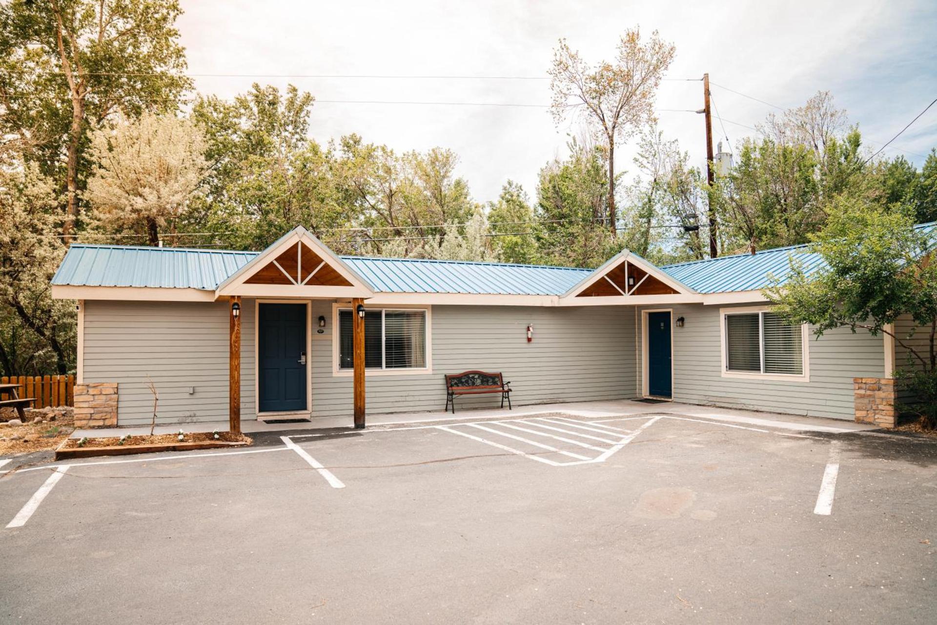 Salida Inn & Monarch Suites photo 40