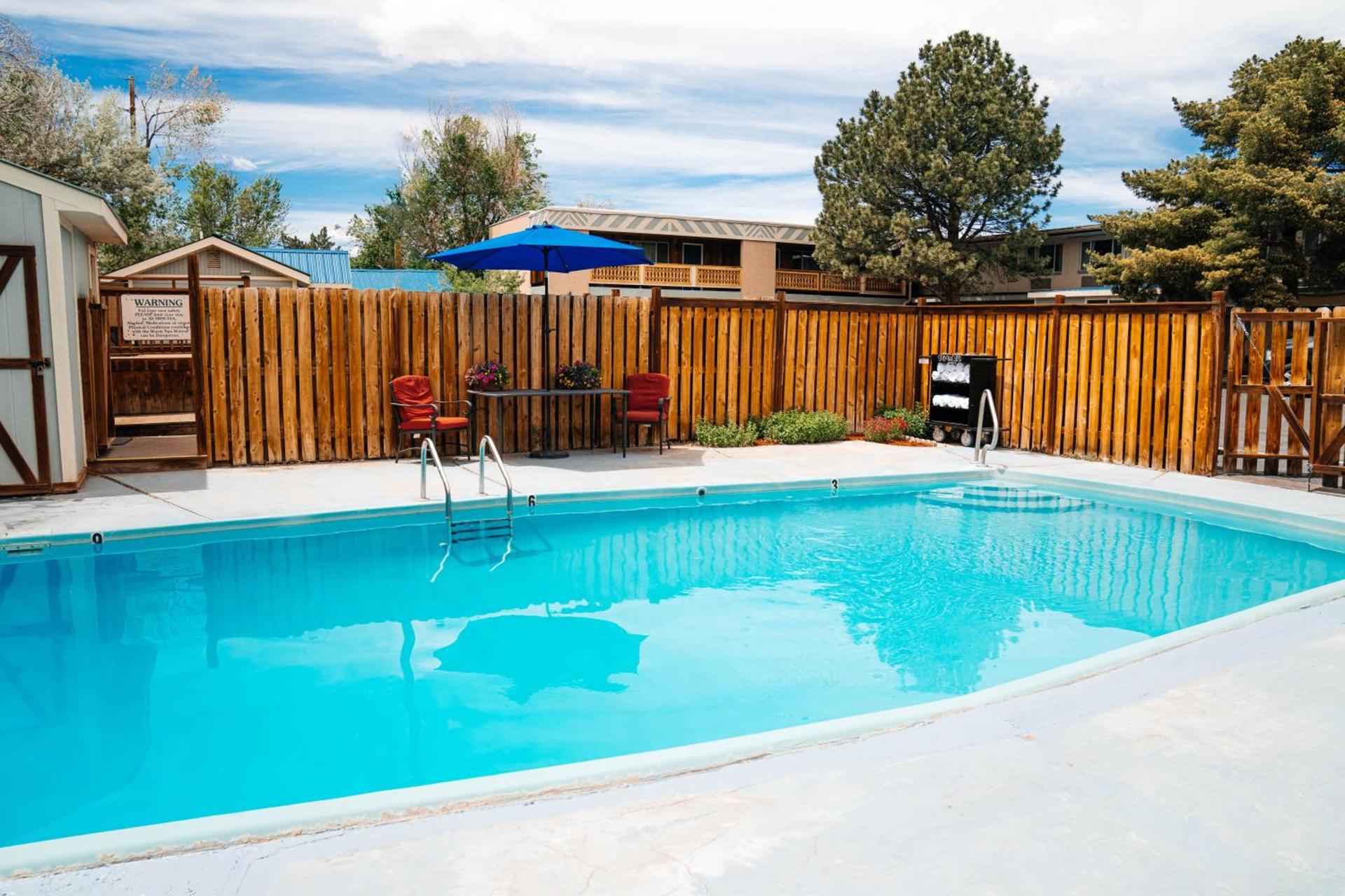 Salida Inn & Monarch Suites photo 87