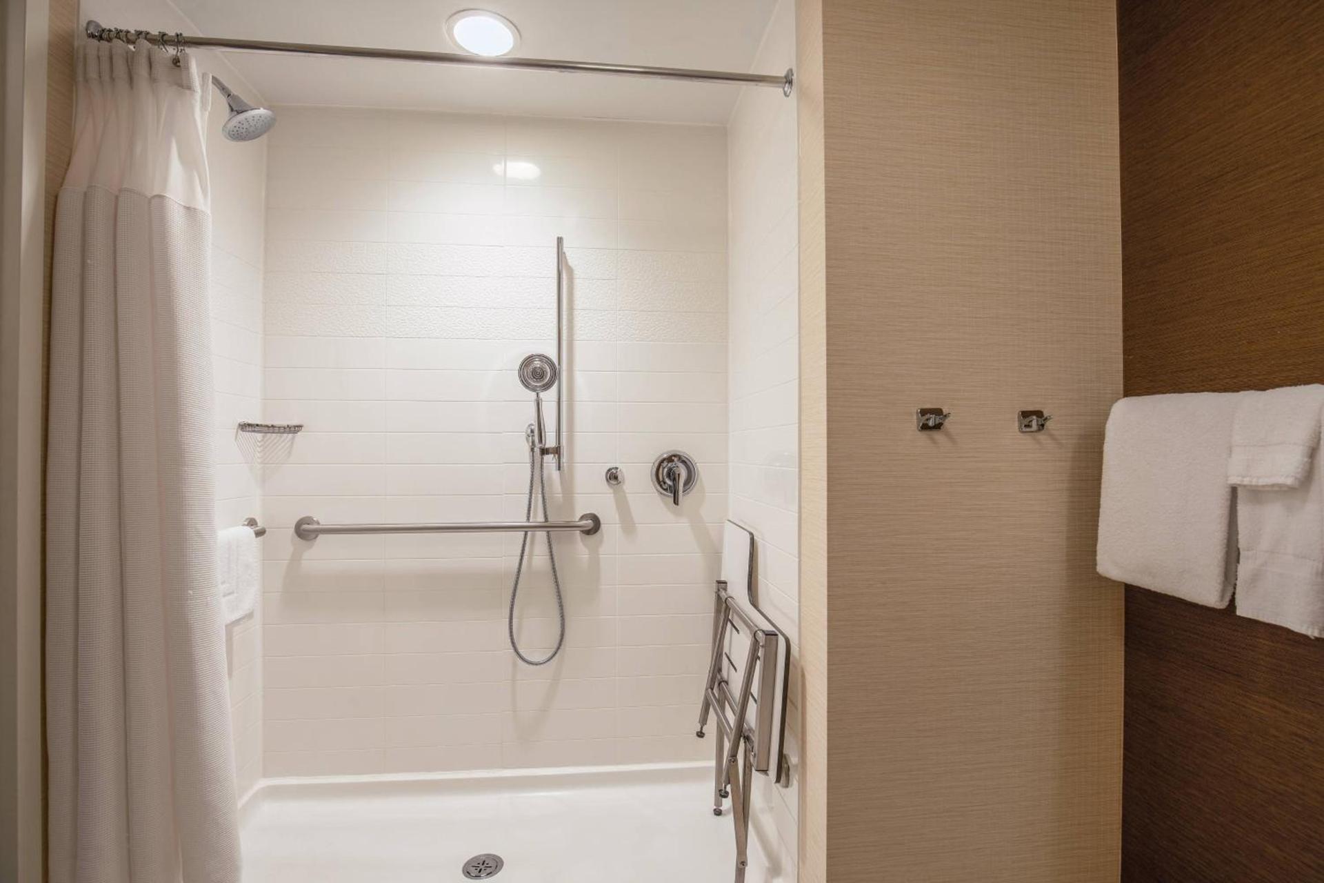 Fairfield Inn and Suites Chicago Downtown-River North photo 18