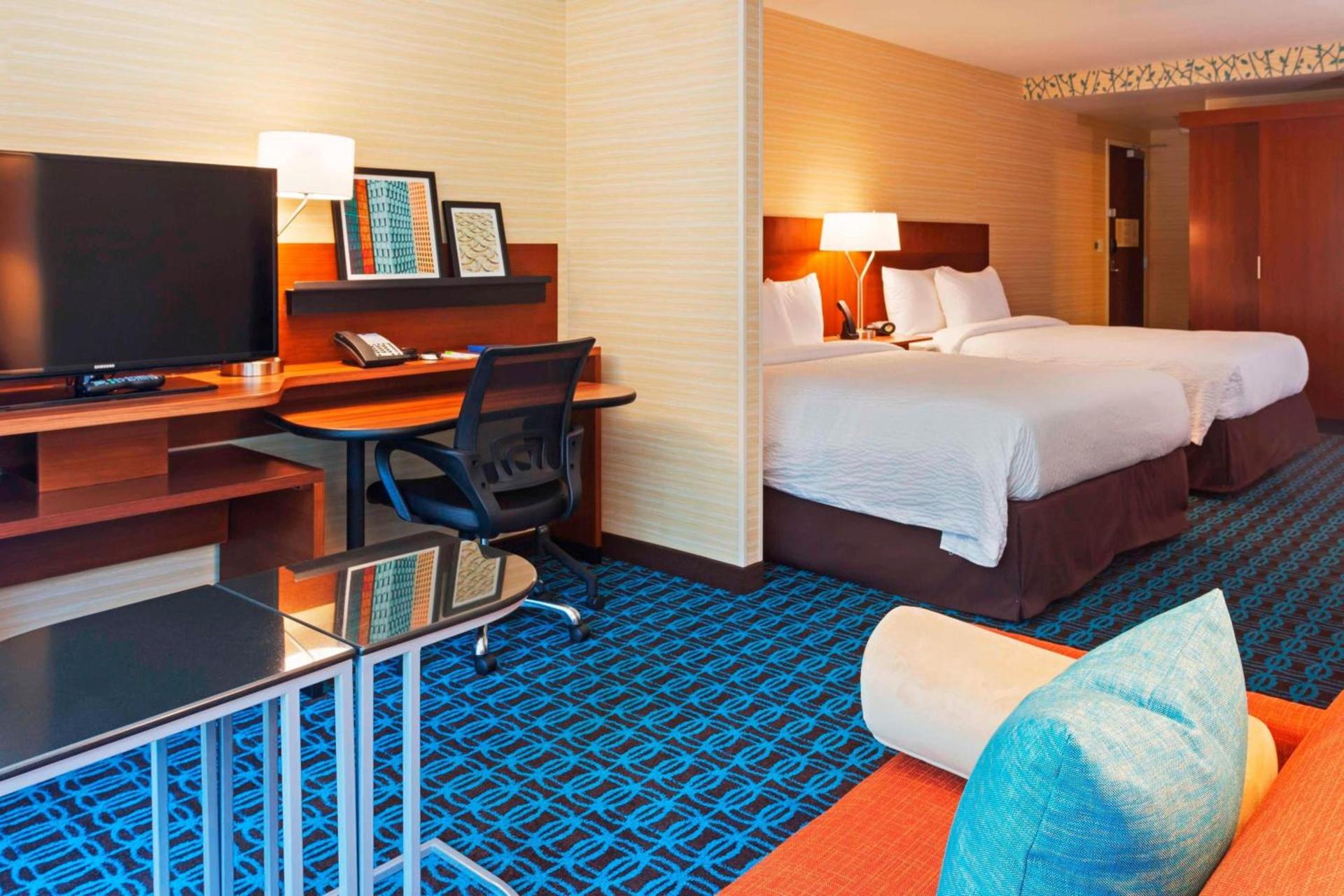 Fairfield Inn and Suites Chicago Downtown-River North photo 5