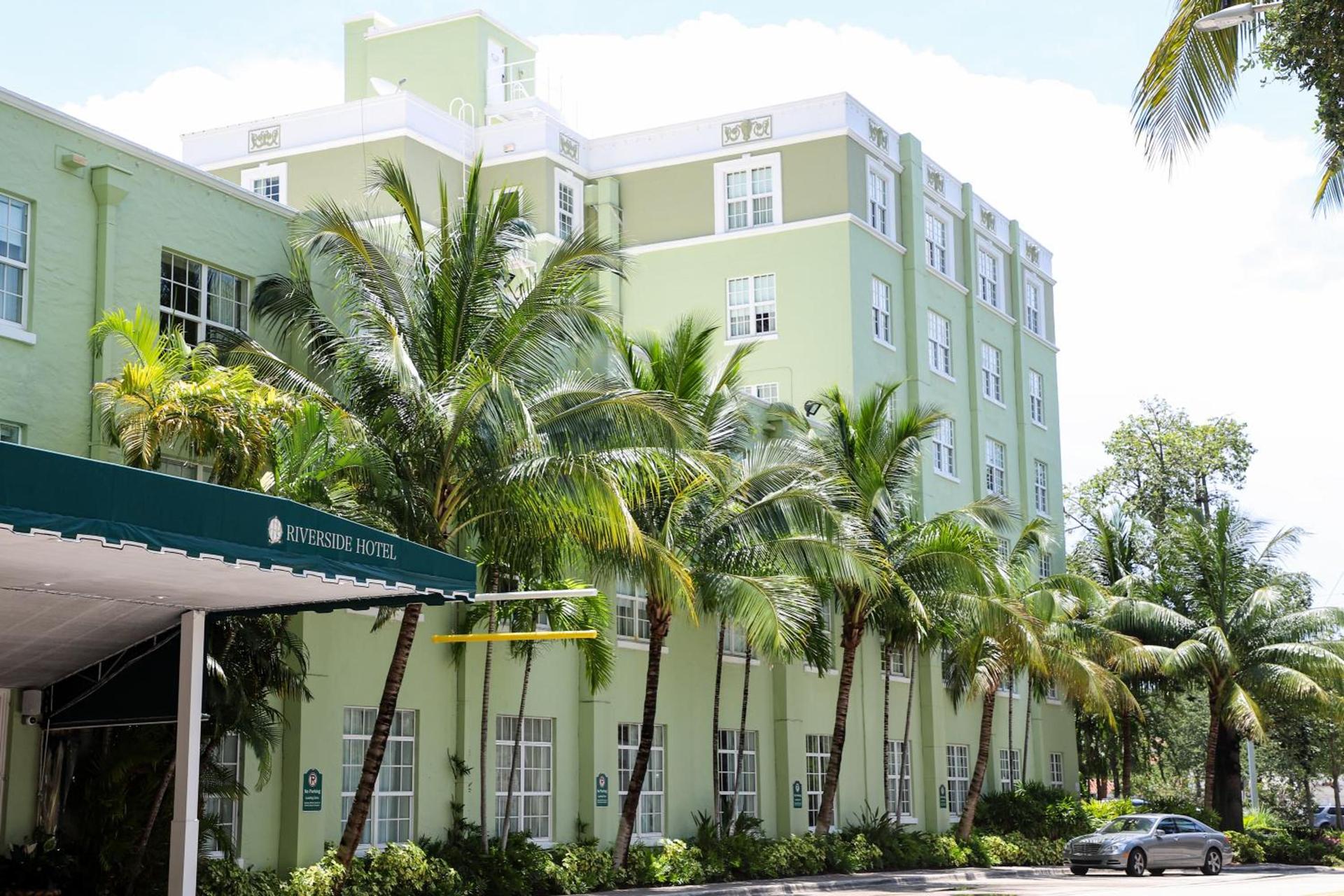 Riverside Hotel photo 30