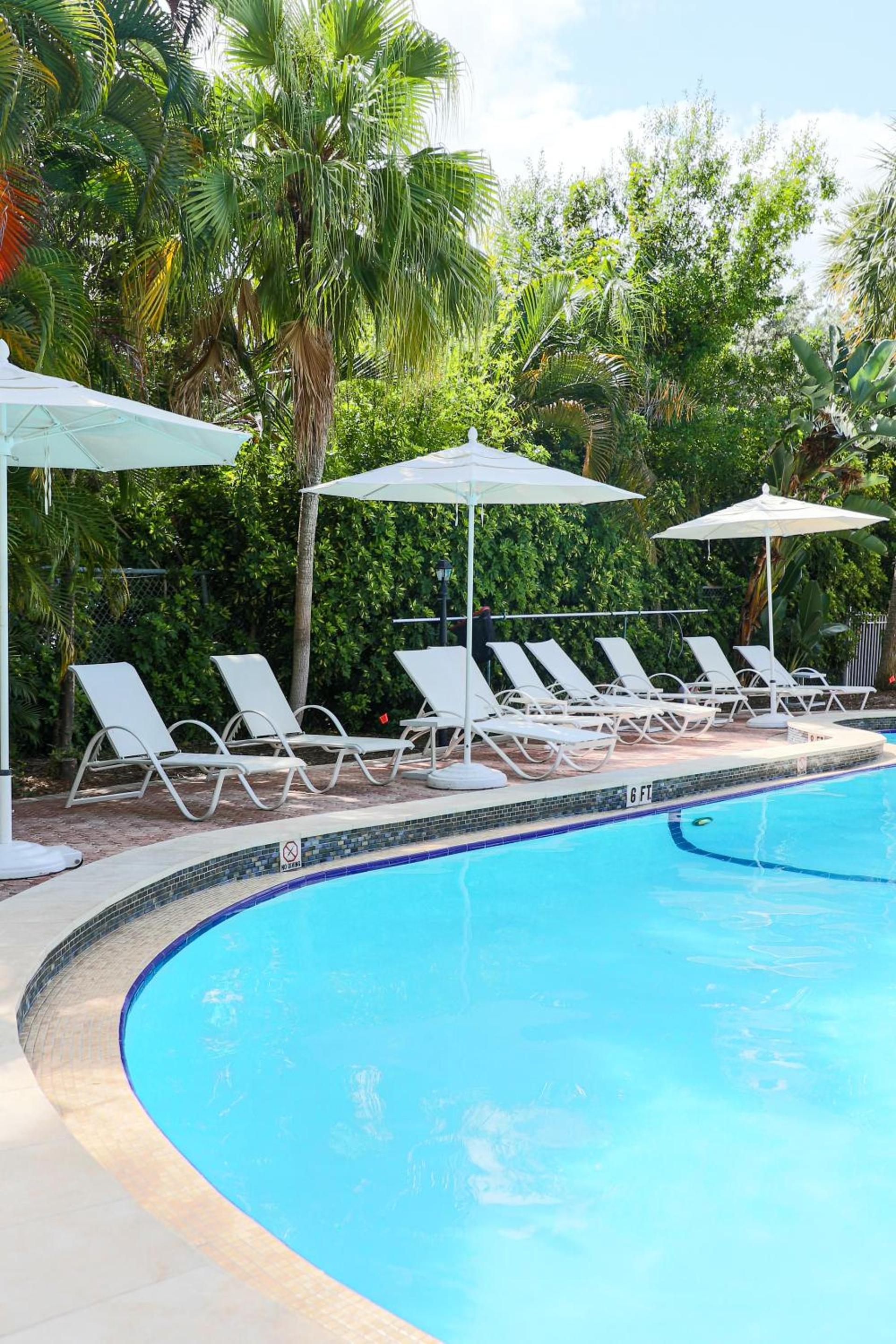 Riverside Hotel photo 40