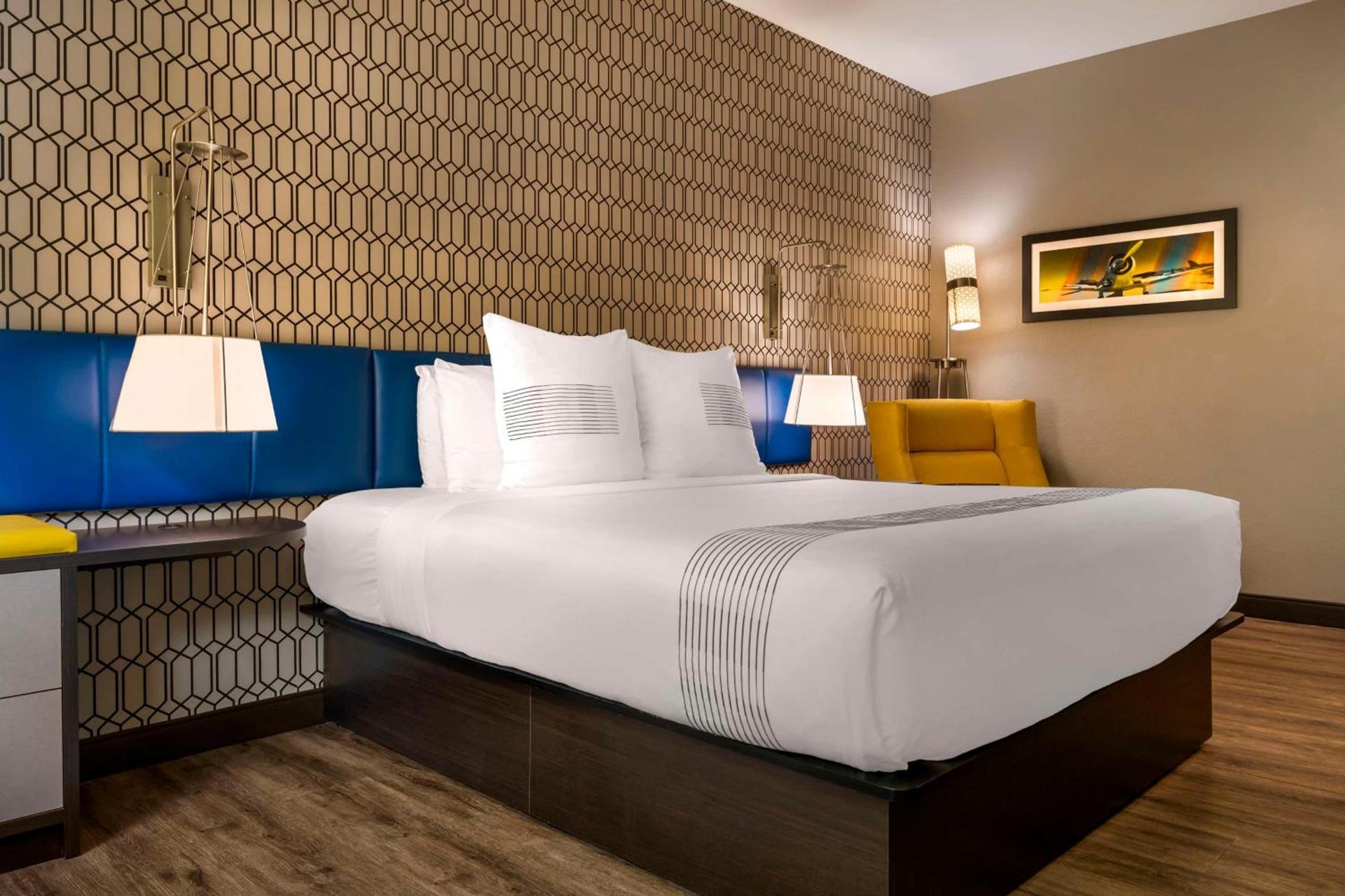 GLo Hotel Asheville-Blue Ridge Parkway photo 14