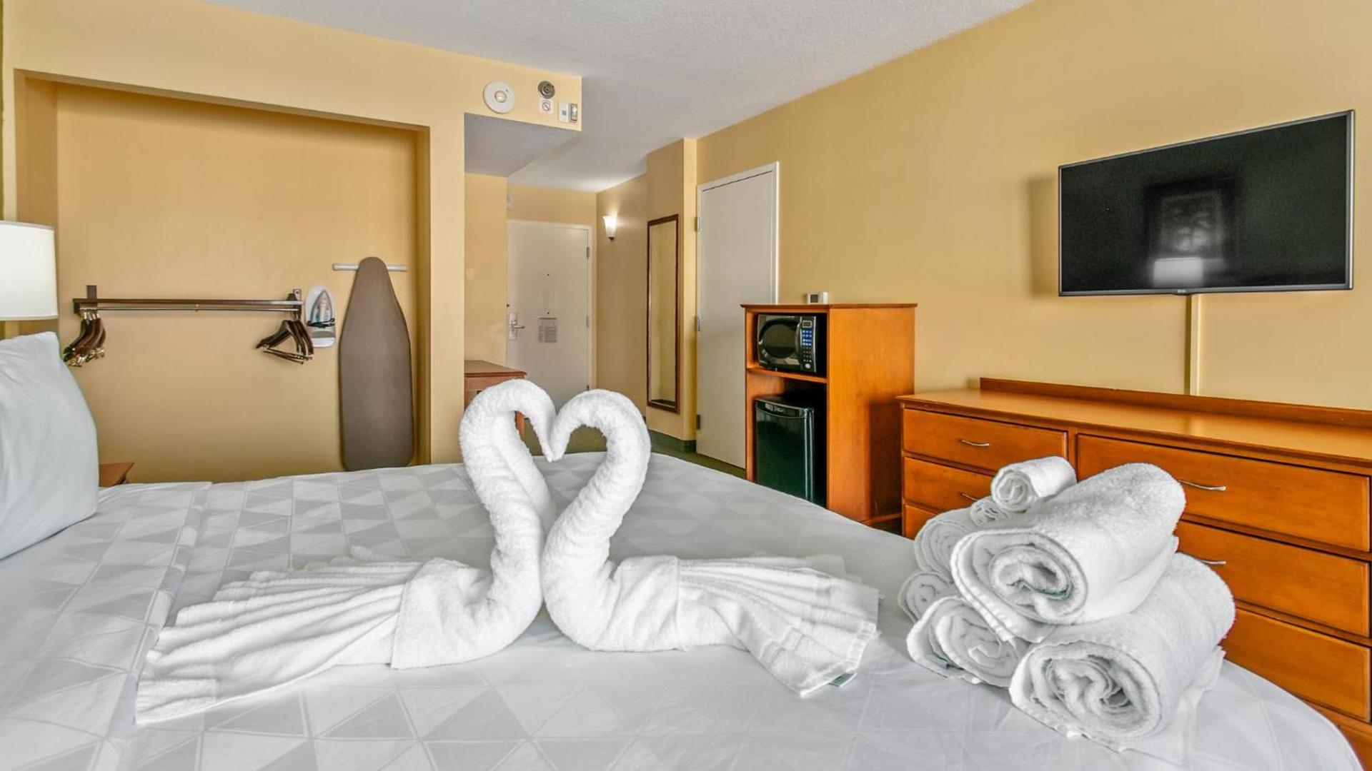 Holiday Inn & Suites Clearwater Beach by IHG photo 80