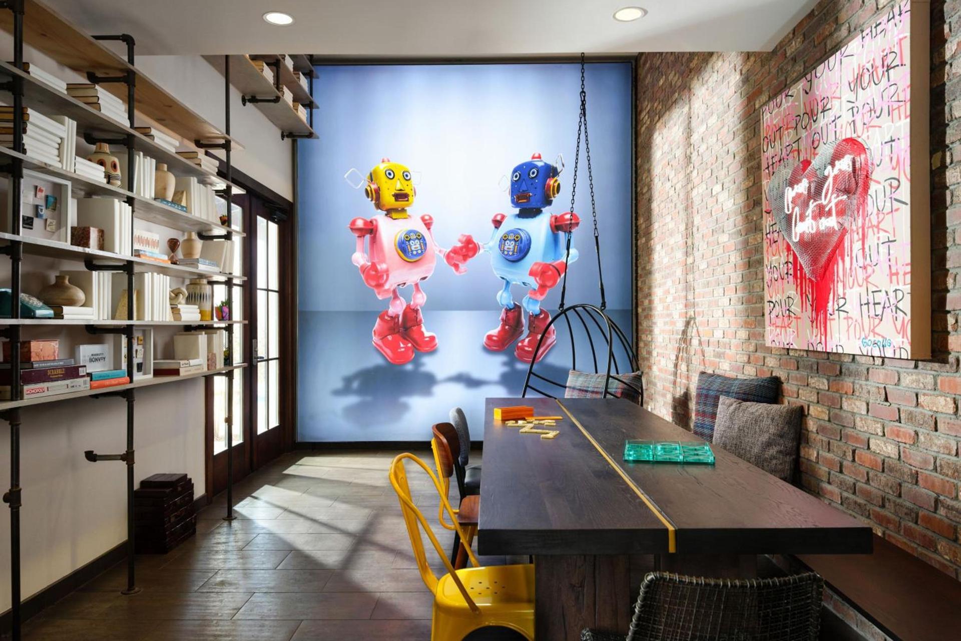 Moxy Santa Barbara photo 15