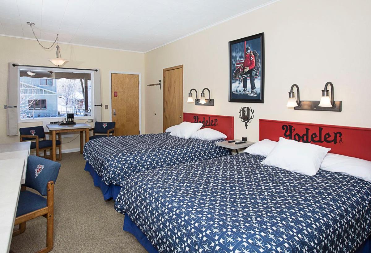 Yodeler Motel photo 4