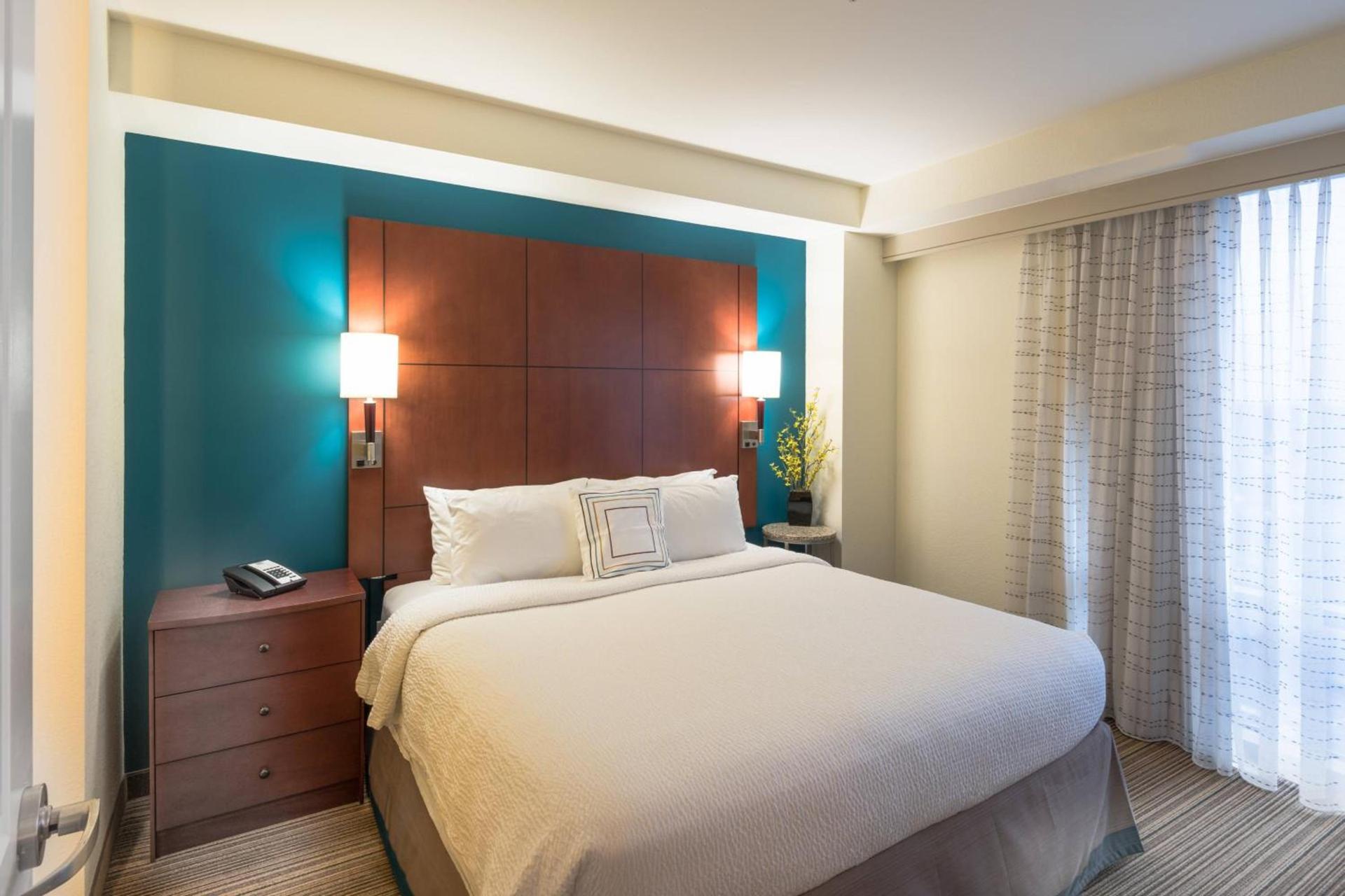 Residence Inn by Marriott Arlington Ballston photo 11
