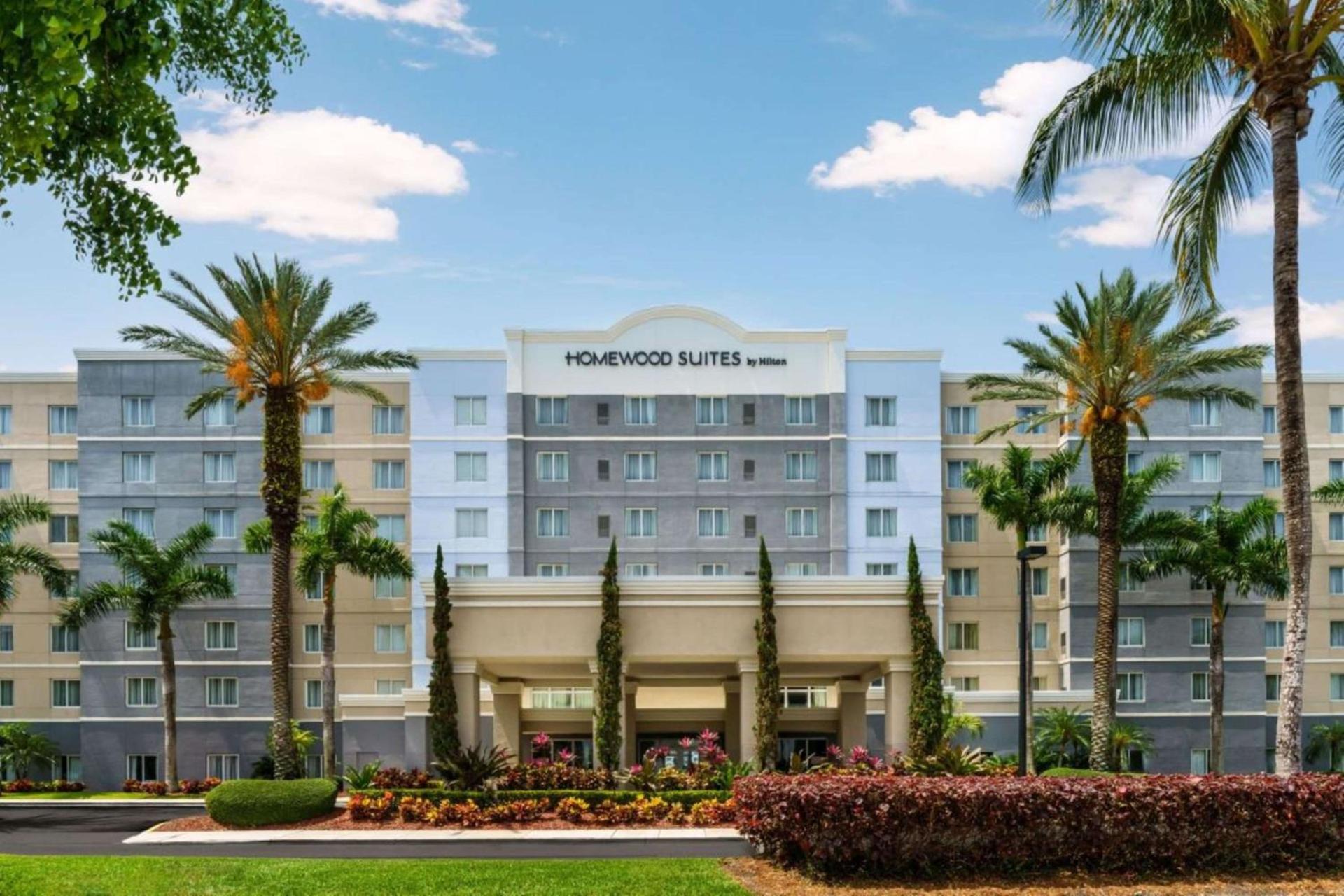 Homewood Suites Miami Airport/Blue Lagoon photo 1