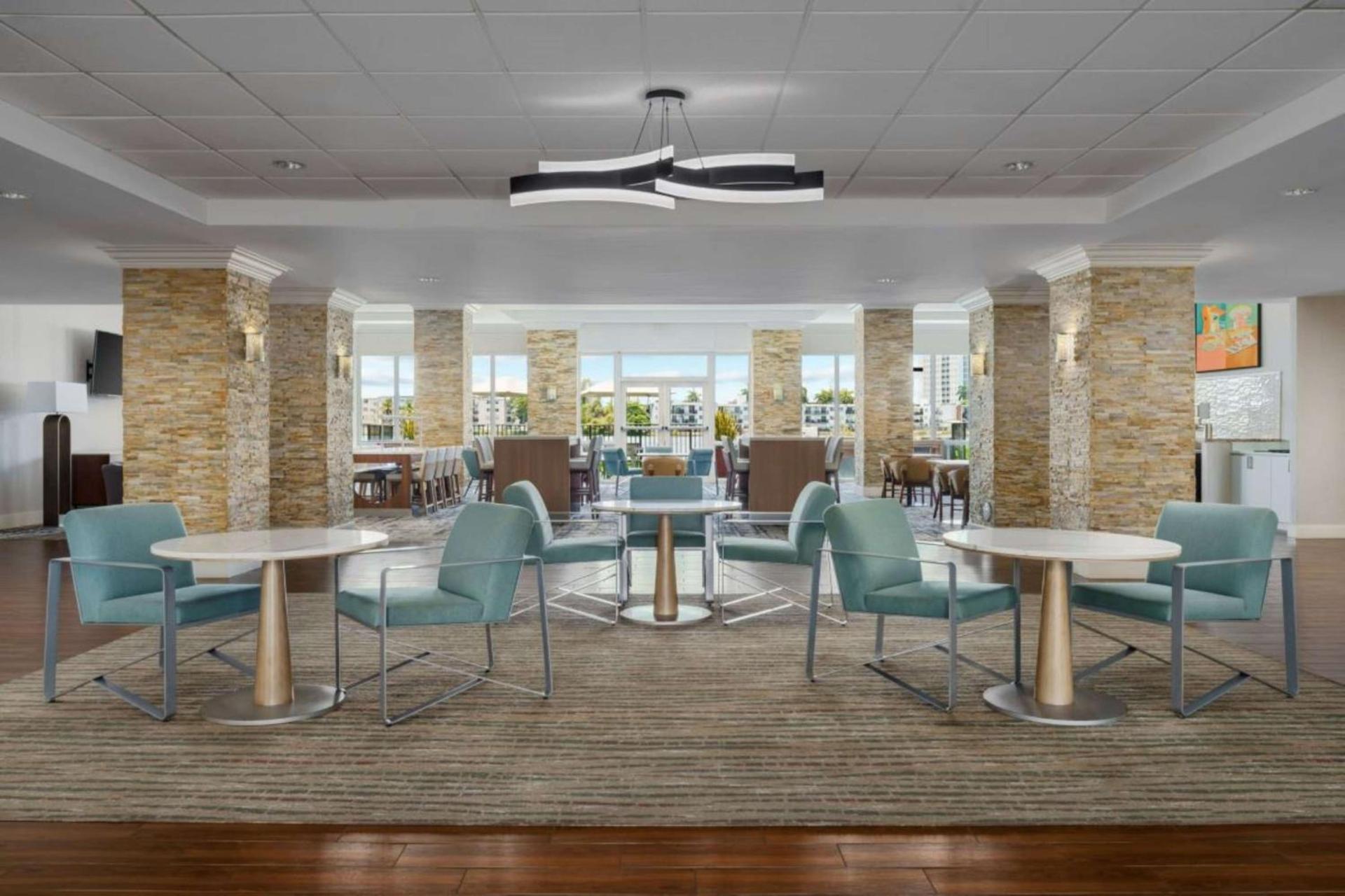 Homewood Suites Miami Airport/Blue Lagoon photo 11
