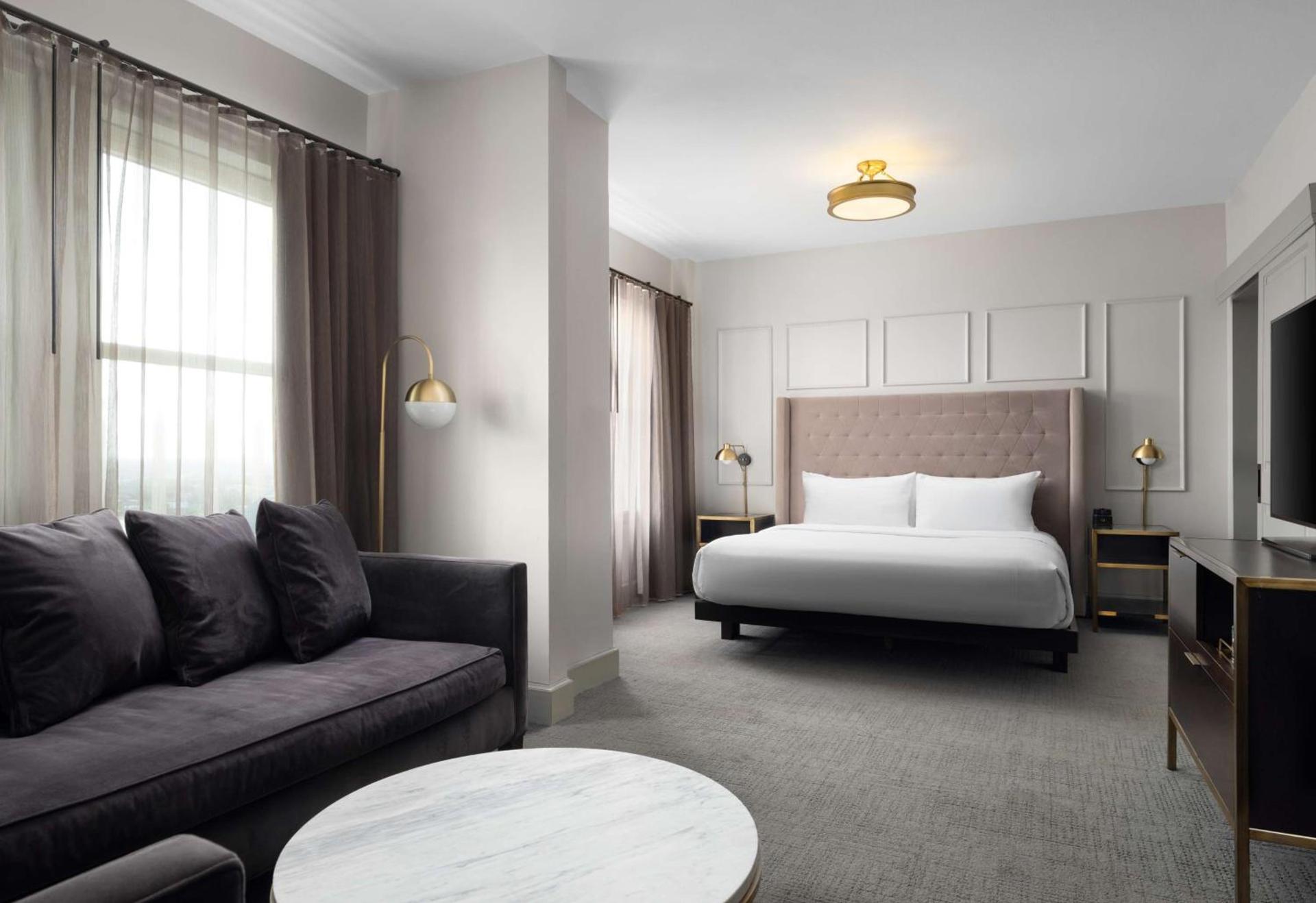 Hotel Phillips Kansas City, Curio Collection By Hilton photo 15