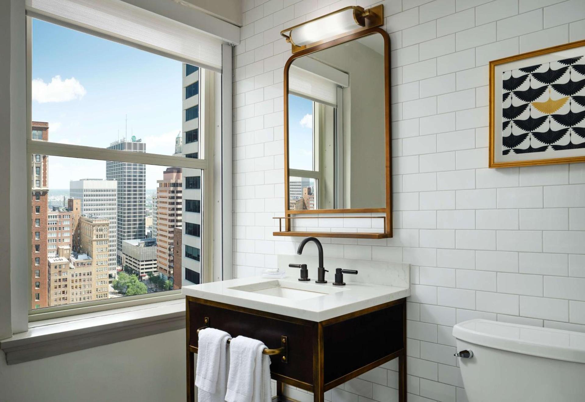 Hotel Phillips Kansas City, Curio Collection By Hilton photo 44