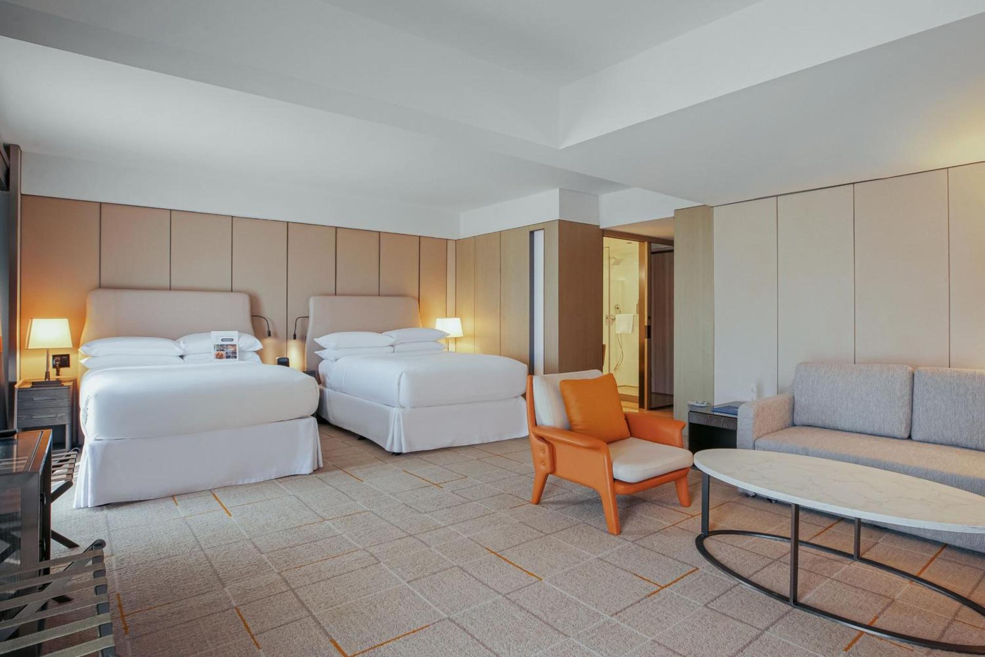 Sheraton Universal photo 11