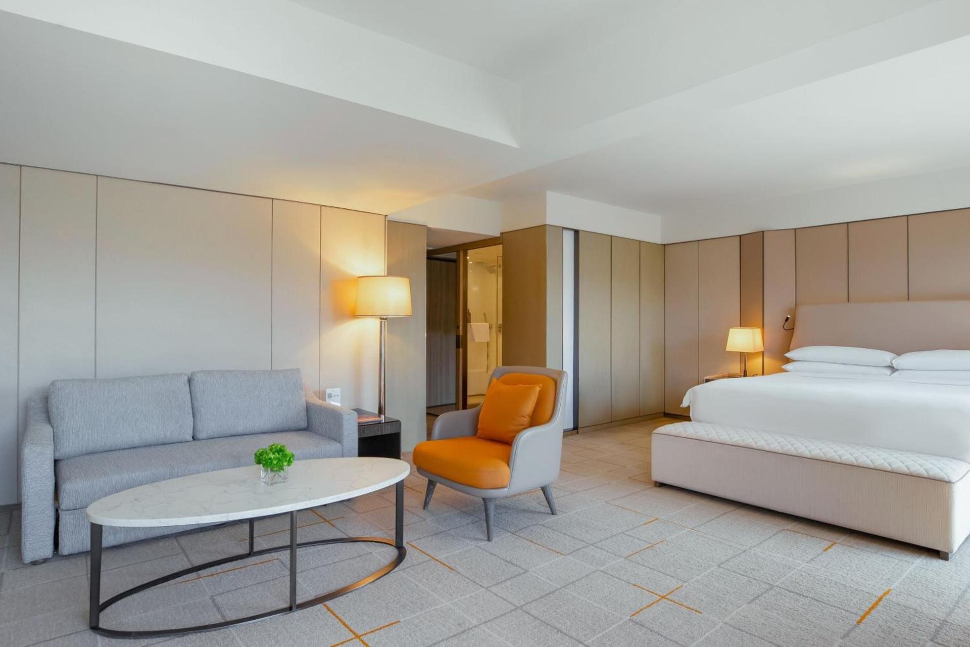 Sheraton Universal photo 25