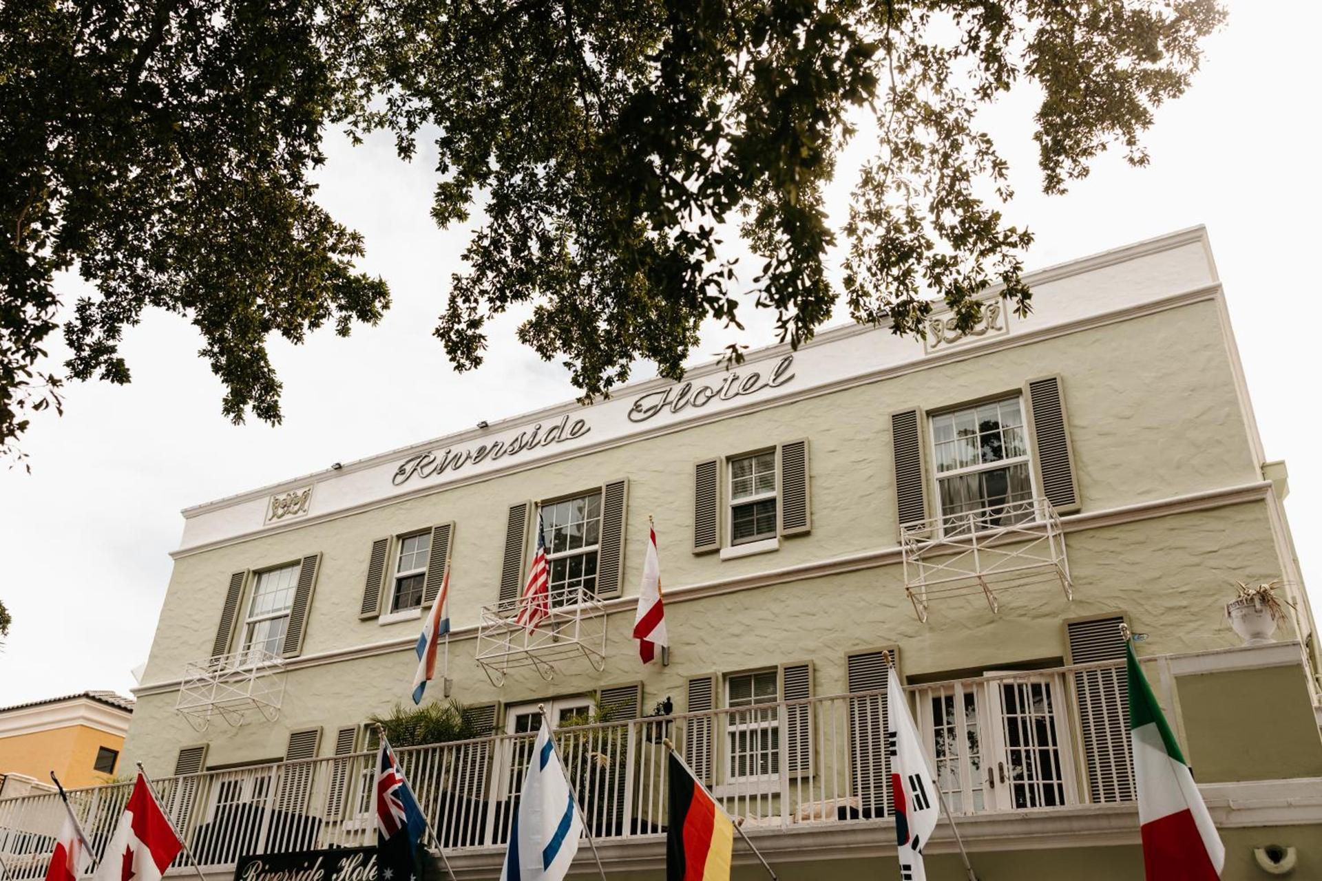 Riverside Hotel photo 42
