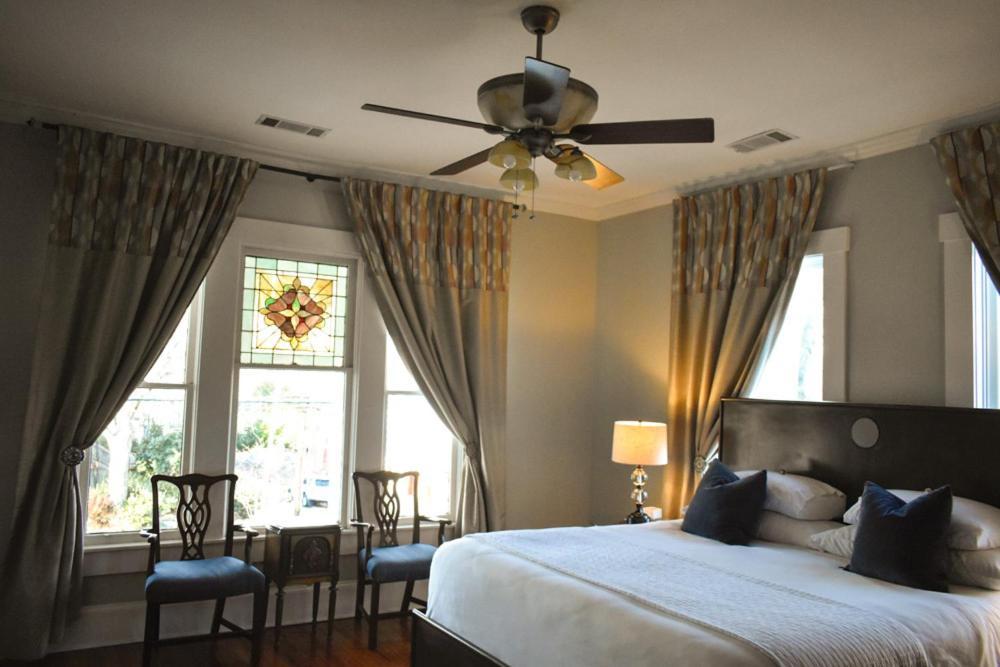 Sparrow Grove Manor photo 15