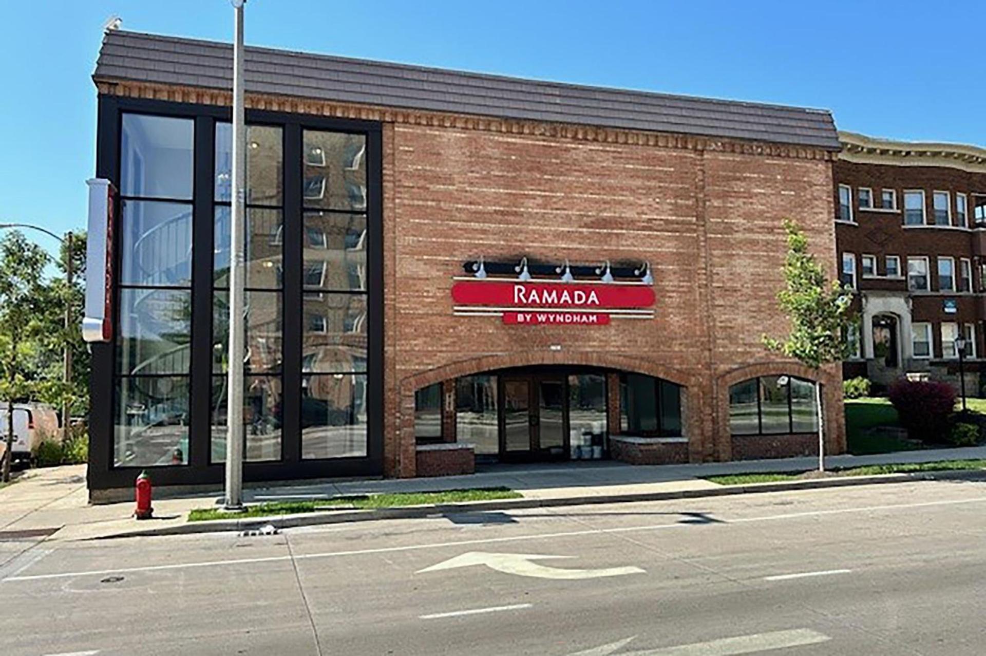 Ramada by Wyndham Milwaukee photo 19