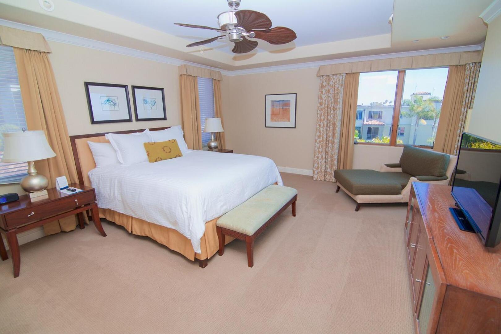 Dolphin Bay Resort and Spa photo 43