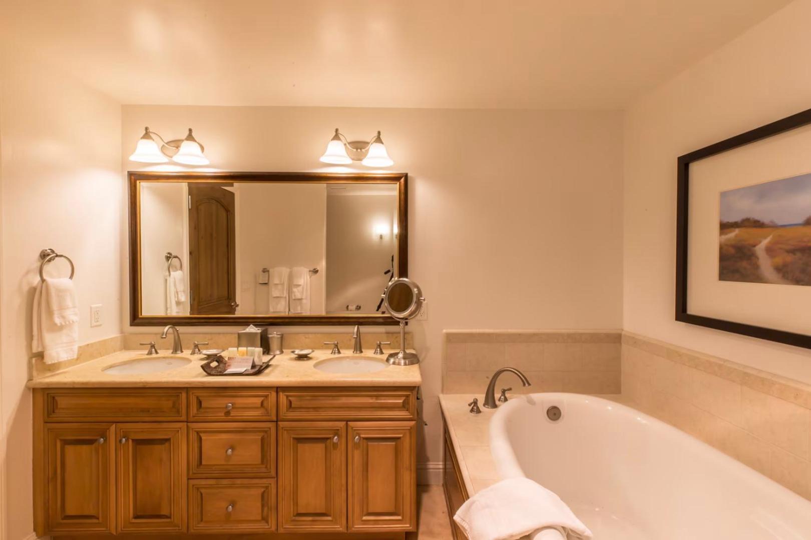 Dolphin Bay Resort and Spa photo 52