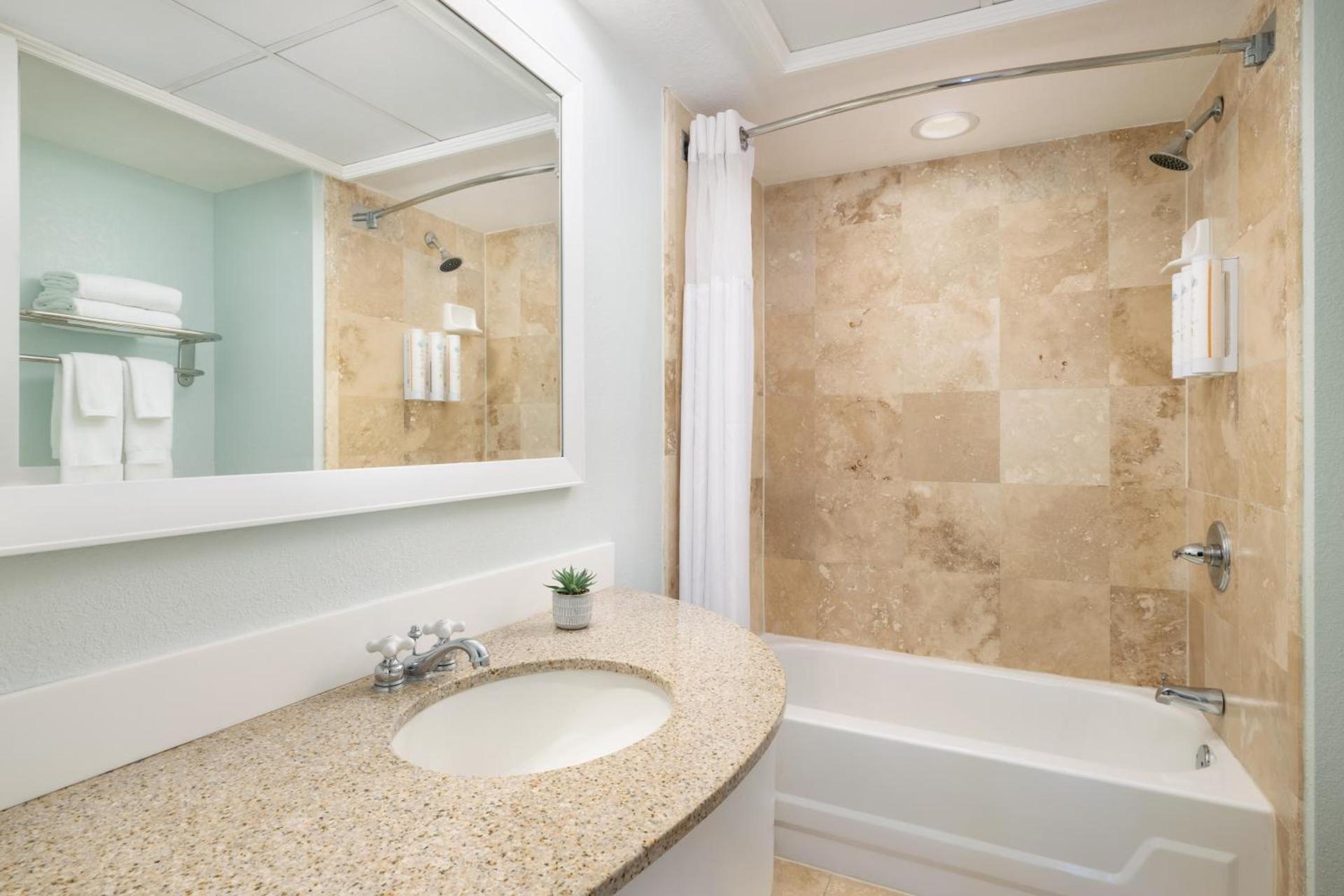 Island Grand at TradeWinds photo 65