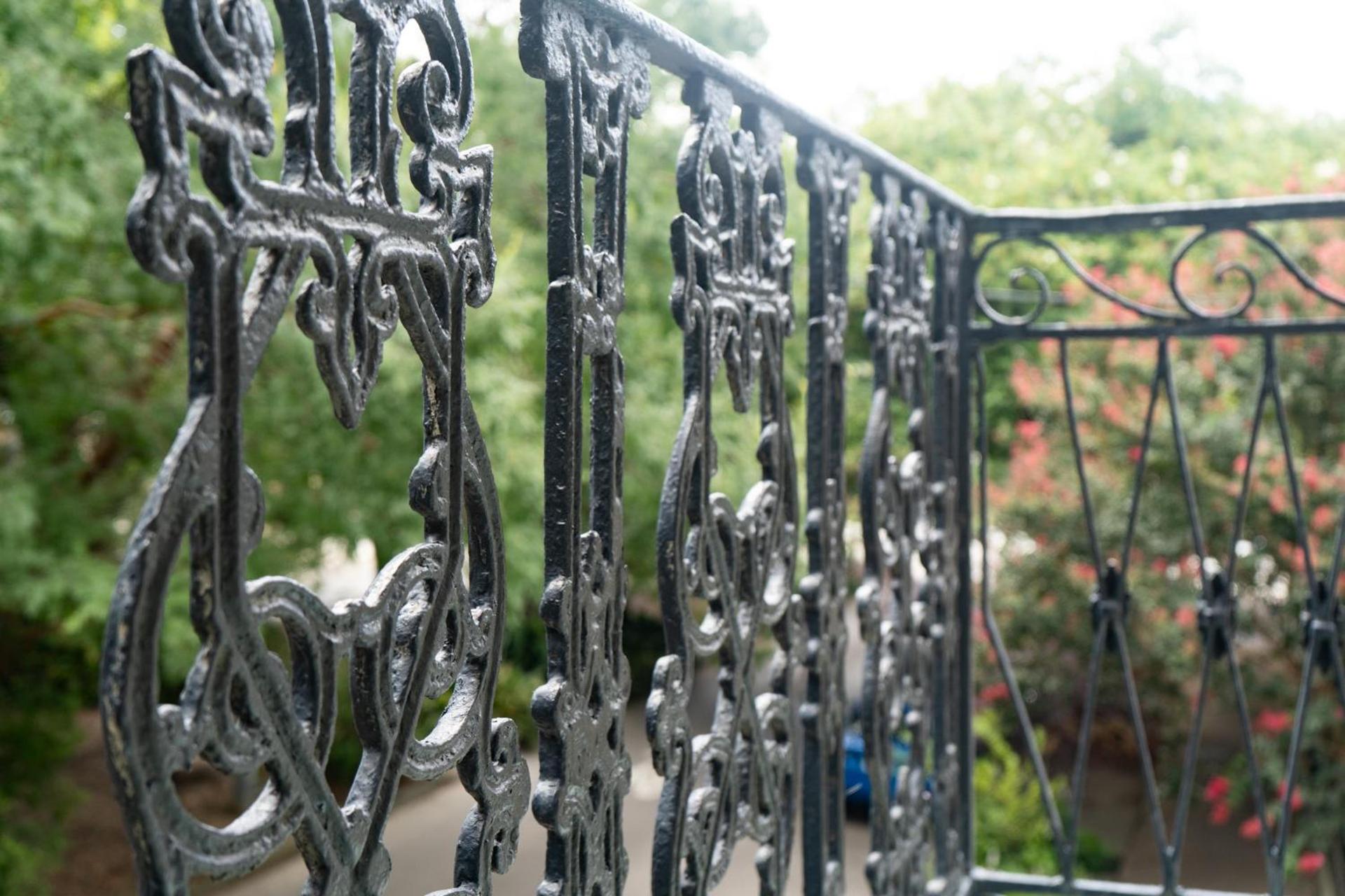 Melrose Mansion photo 42