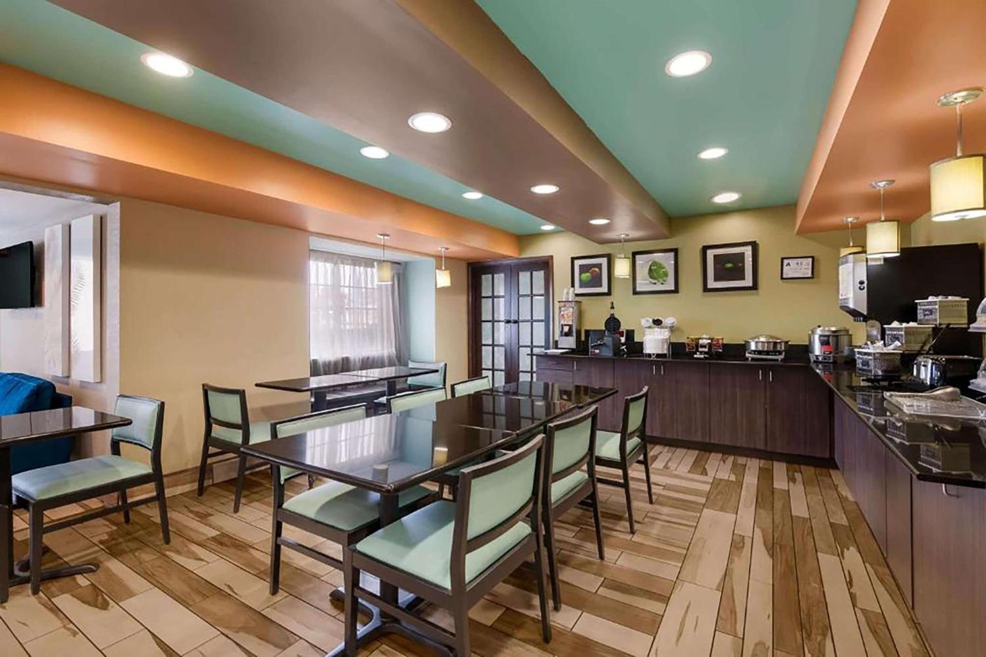 Baymont by Wyndham Elizabeth City photo 12