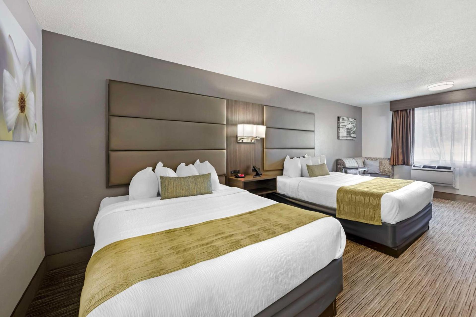 Best Western Dickson photo 3