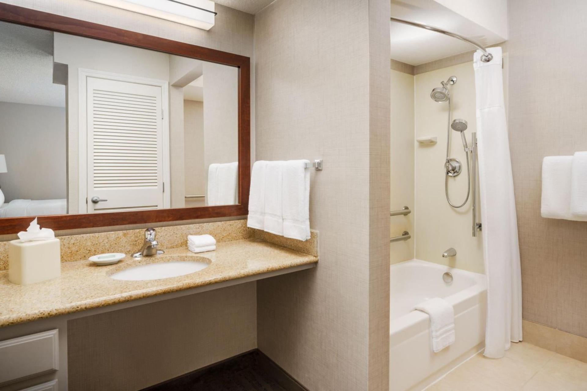 Residence Inn by Marriott Seattle/Bellevue photo 46