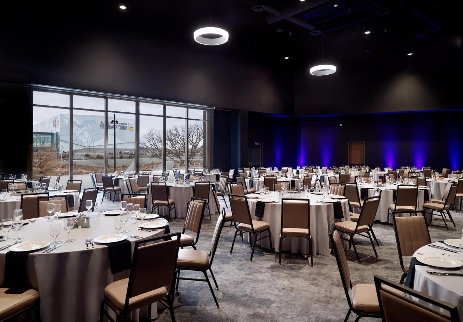 Omni Viking Lakes photo 77