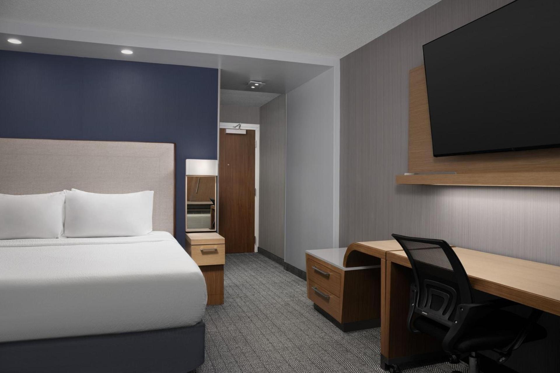 Courtyard by Marriott Philadelphia Bensalem photo 8