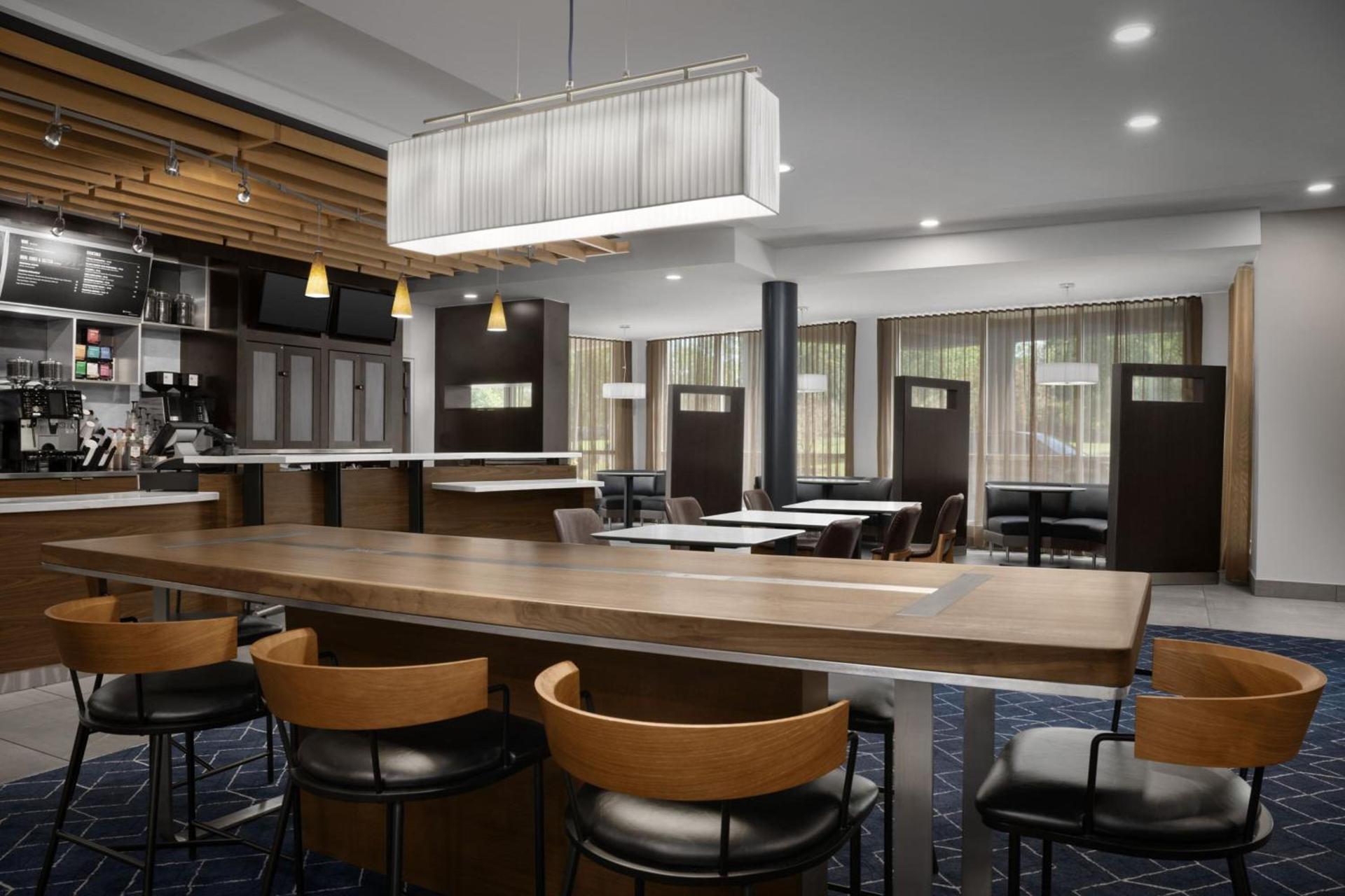Courtyard by Marriott Philadelphia Bensalem photo 31