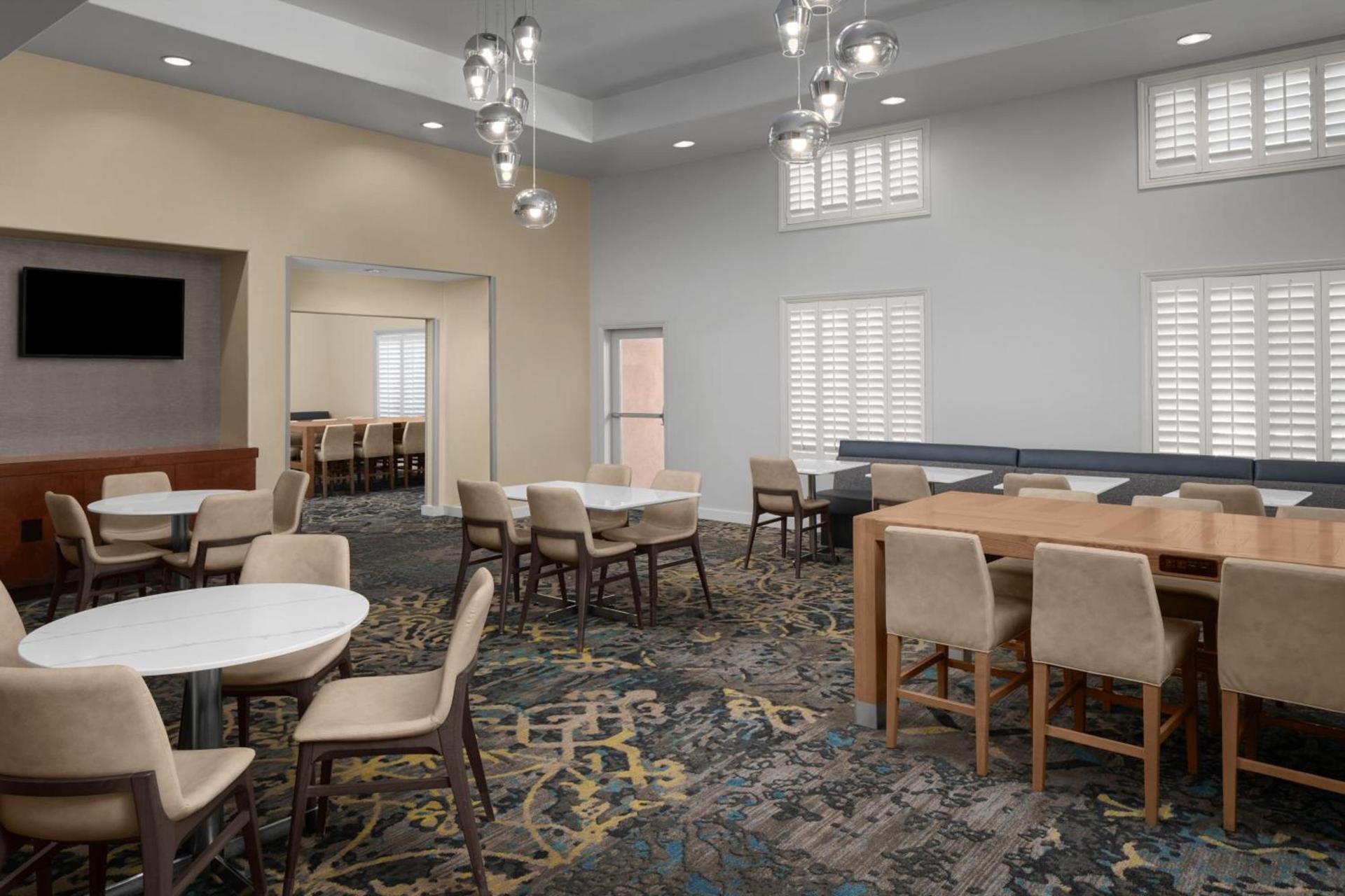 Residence Inn by Marriott Santa Clarita Valencia photo 62