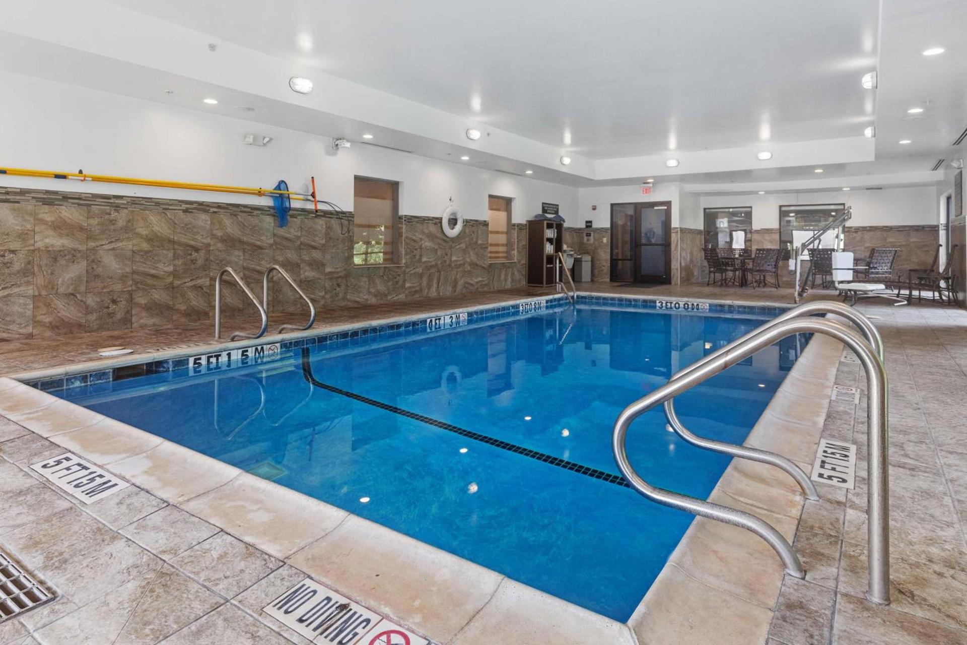 Hampton Inn & Suites Selma-San Antonio/Randolph AFB photo 6