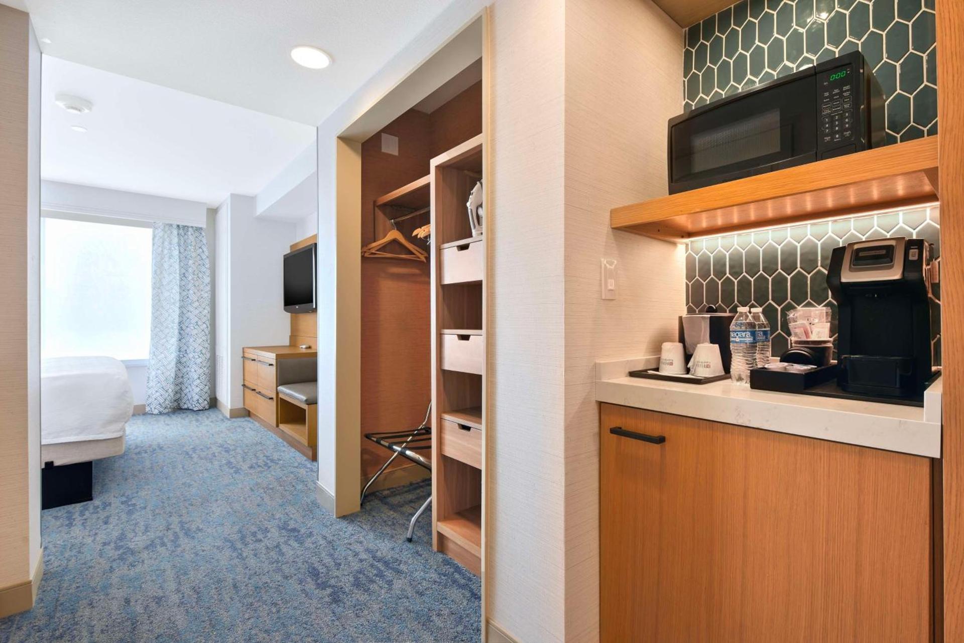 Hilton Garden Inn LAX - El Segundo photo 26