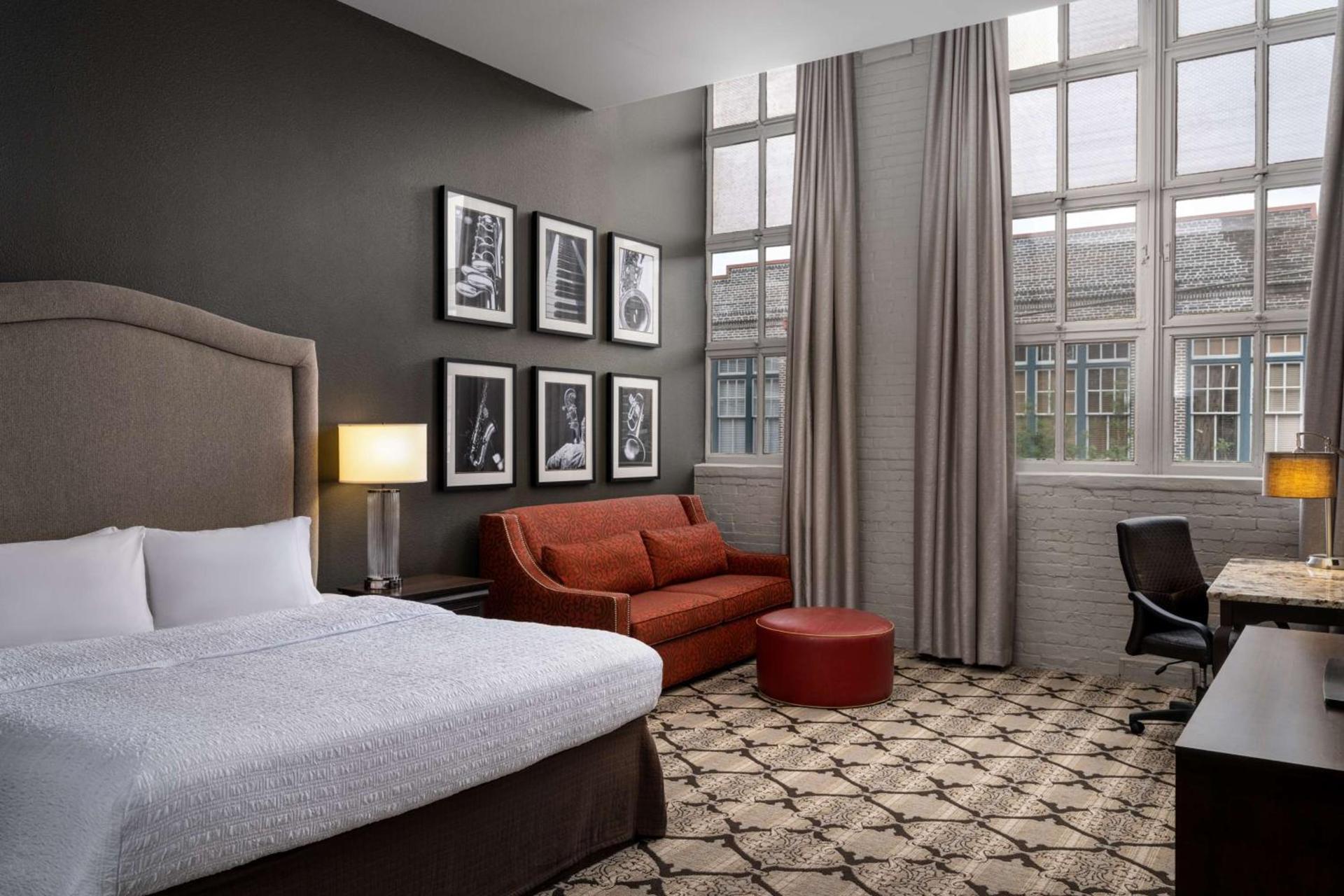 Hampton Inn and Suites New Orleans Convention Center photo 36