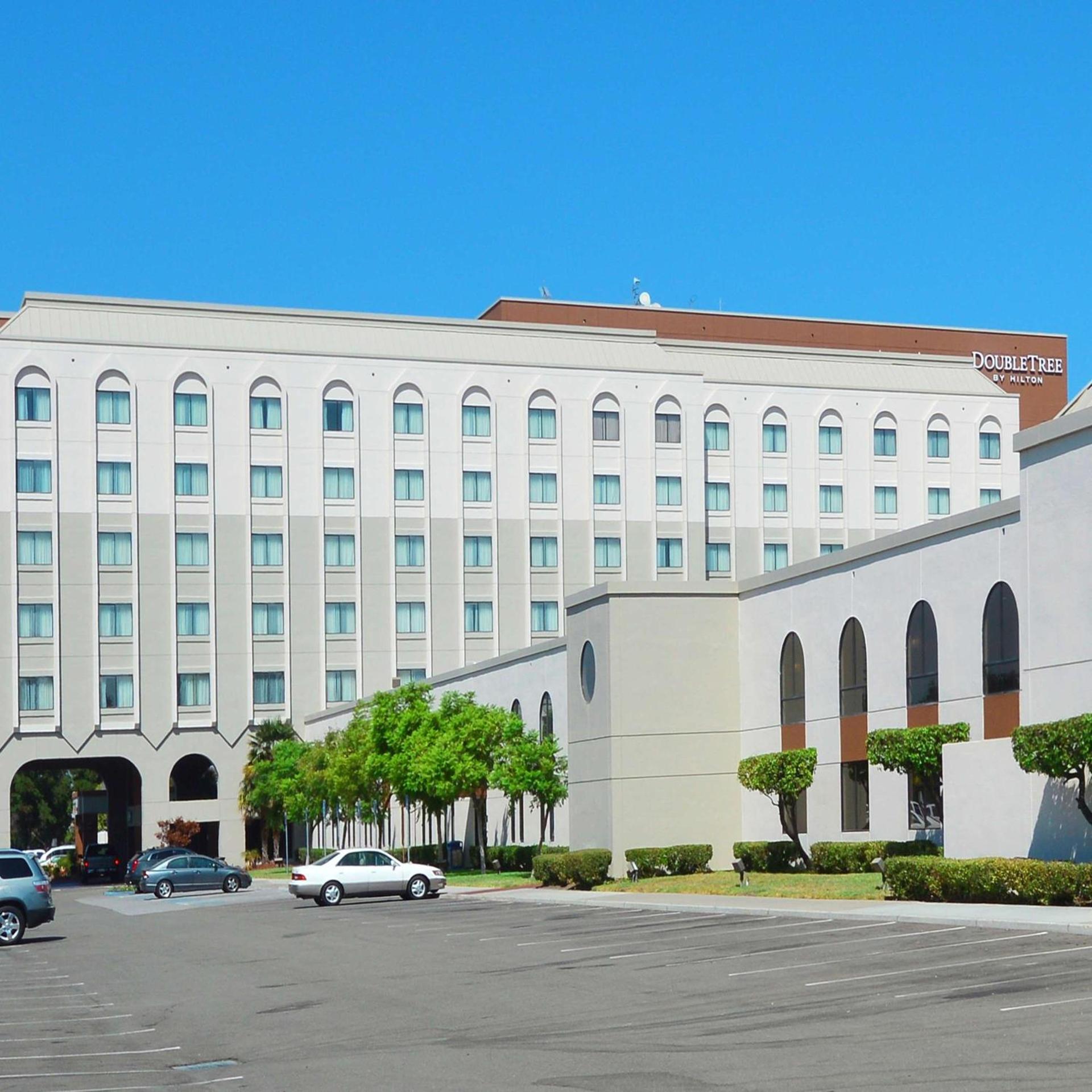 DoubleTree by Hilton Newark-Fremont photo 3