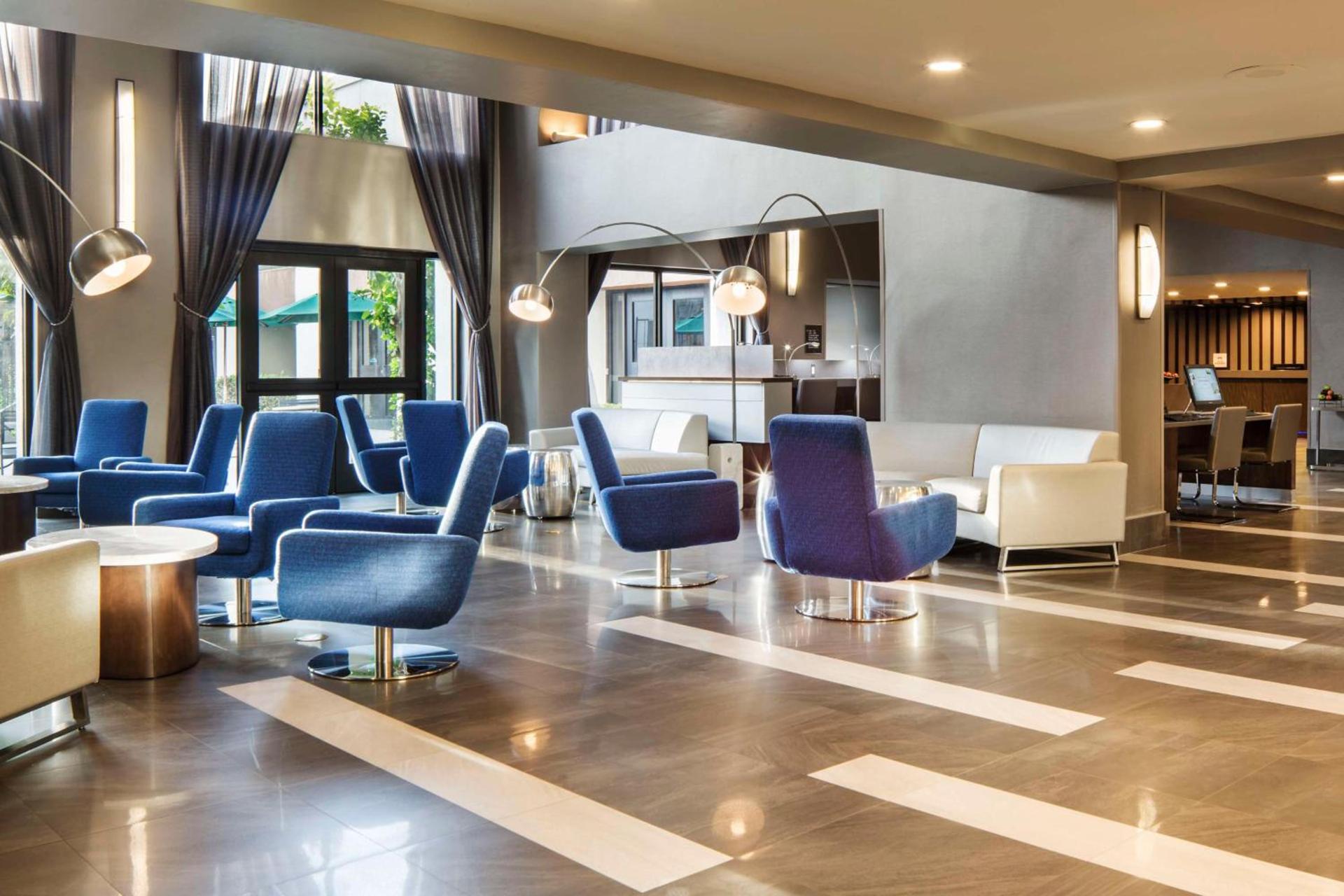 DoubleTree by Hilton Newark-Fremont photo 5
