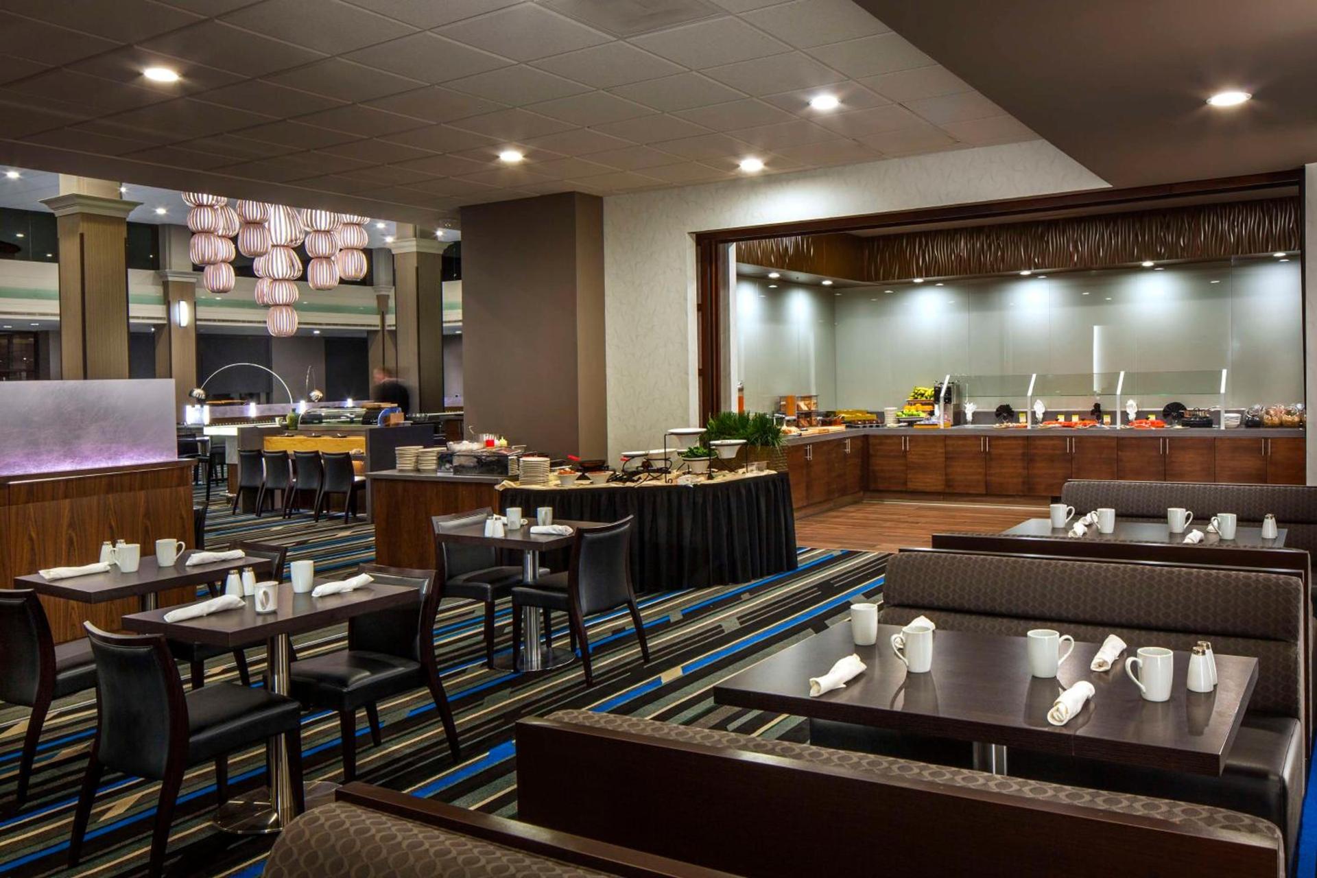 DoubleTree by Hilton Newark-Fremont photo 9