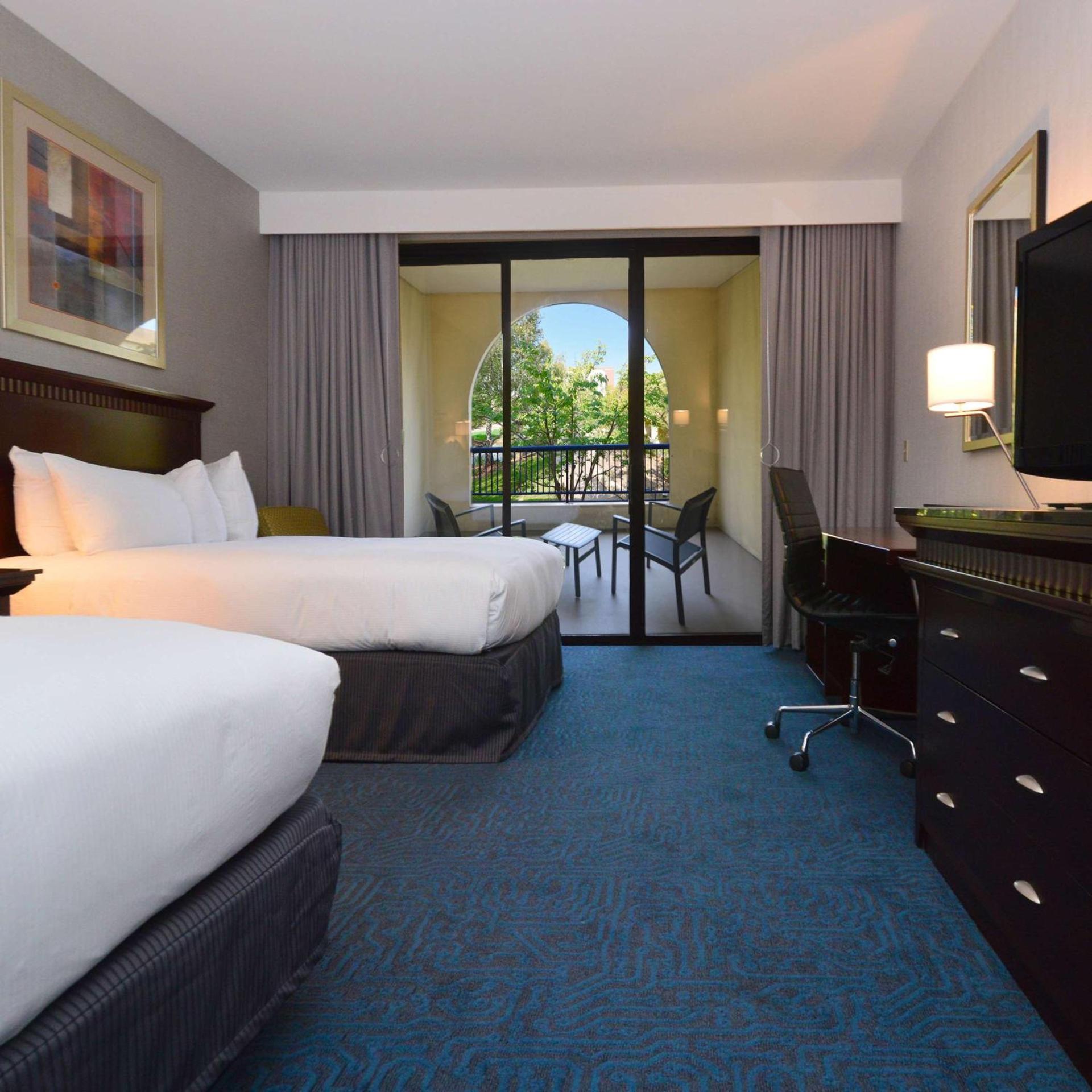 DoubleTree by Hilton Newark-Fremont photo 15