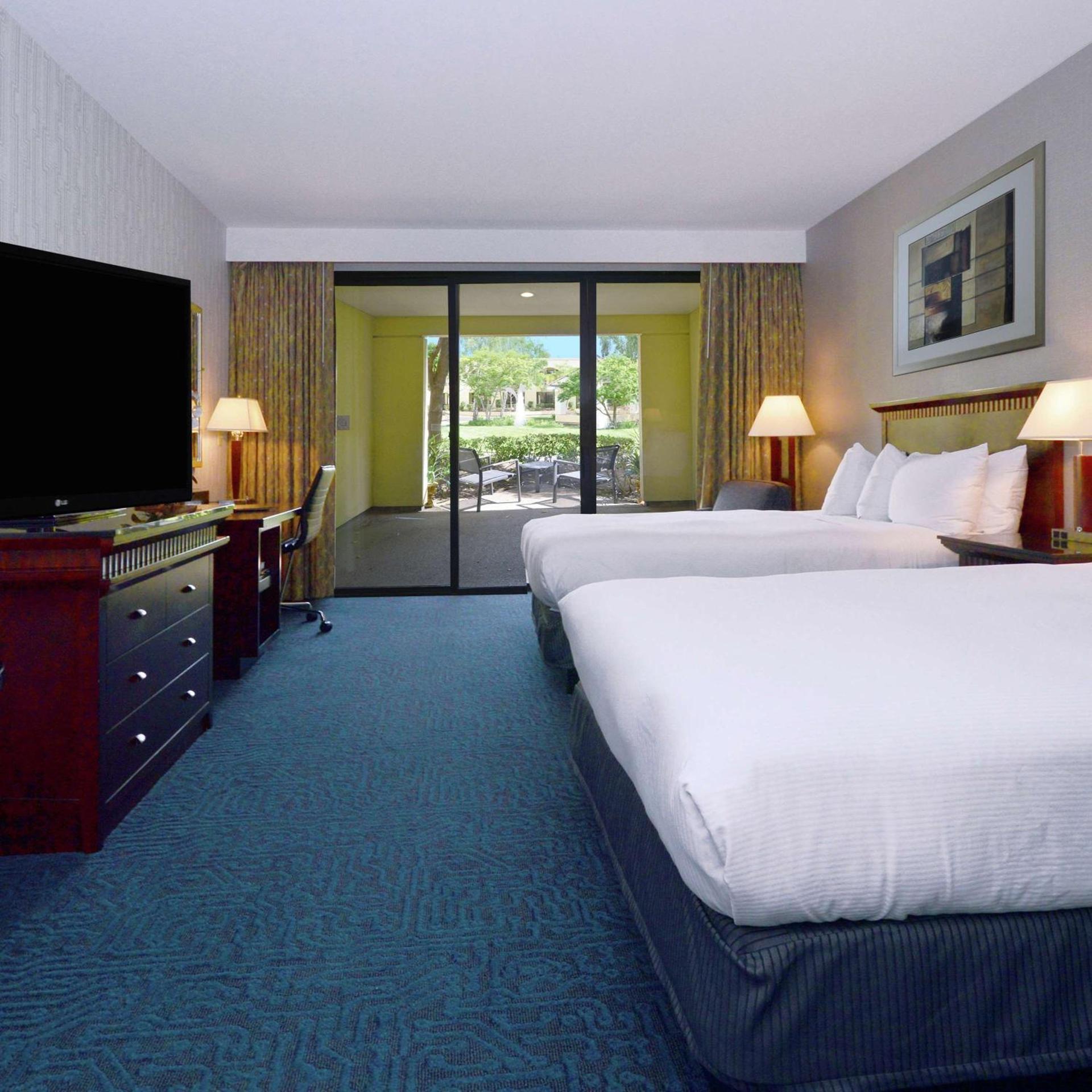 DoubleTree by Hilton Newark-Fremont photo 35