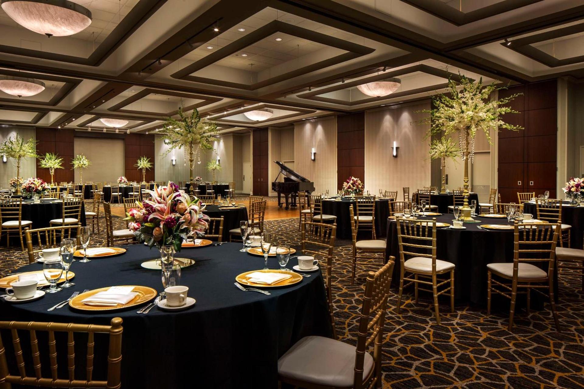DoubleTree by Hilton Newark-Fremont photo 49