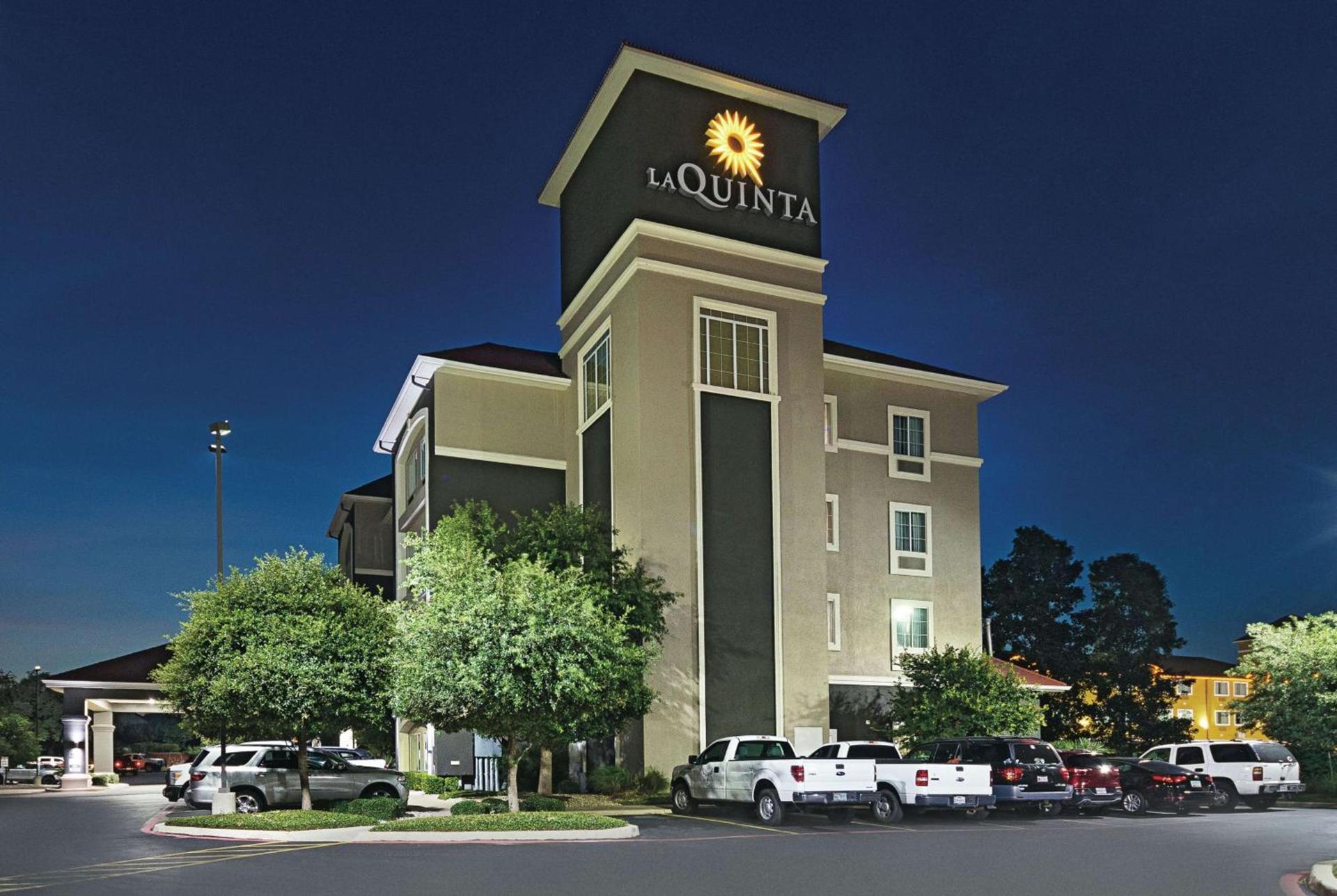 La Quinta by Wyndham San Antonio Northwest photo 5