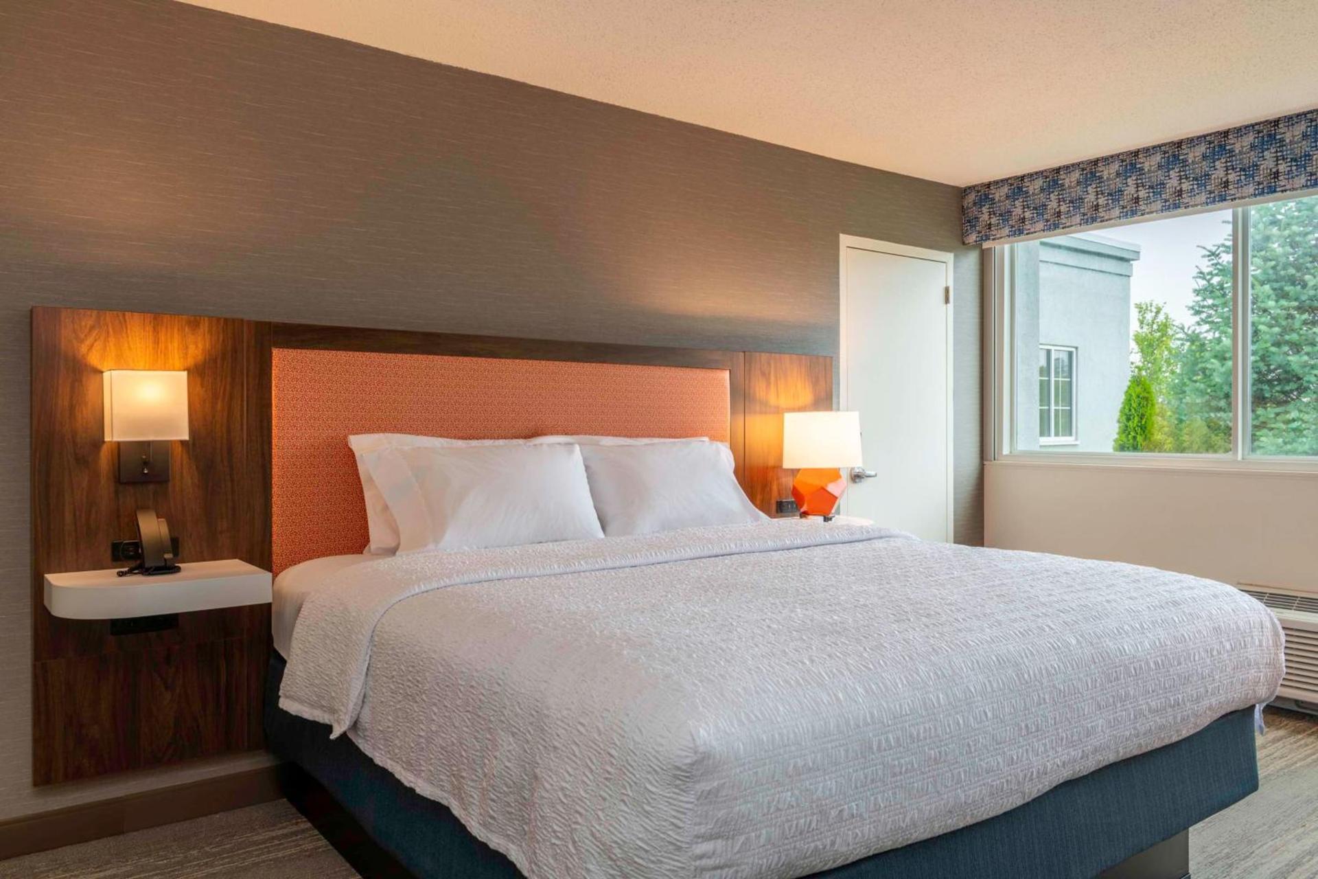 Hampton Inn Manchester Downtown photo 22