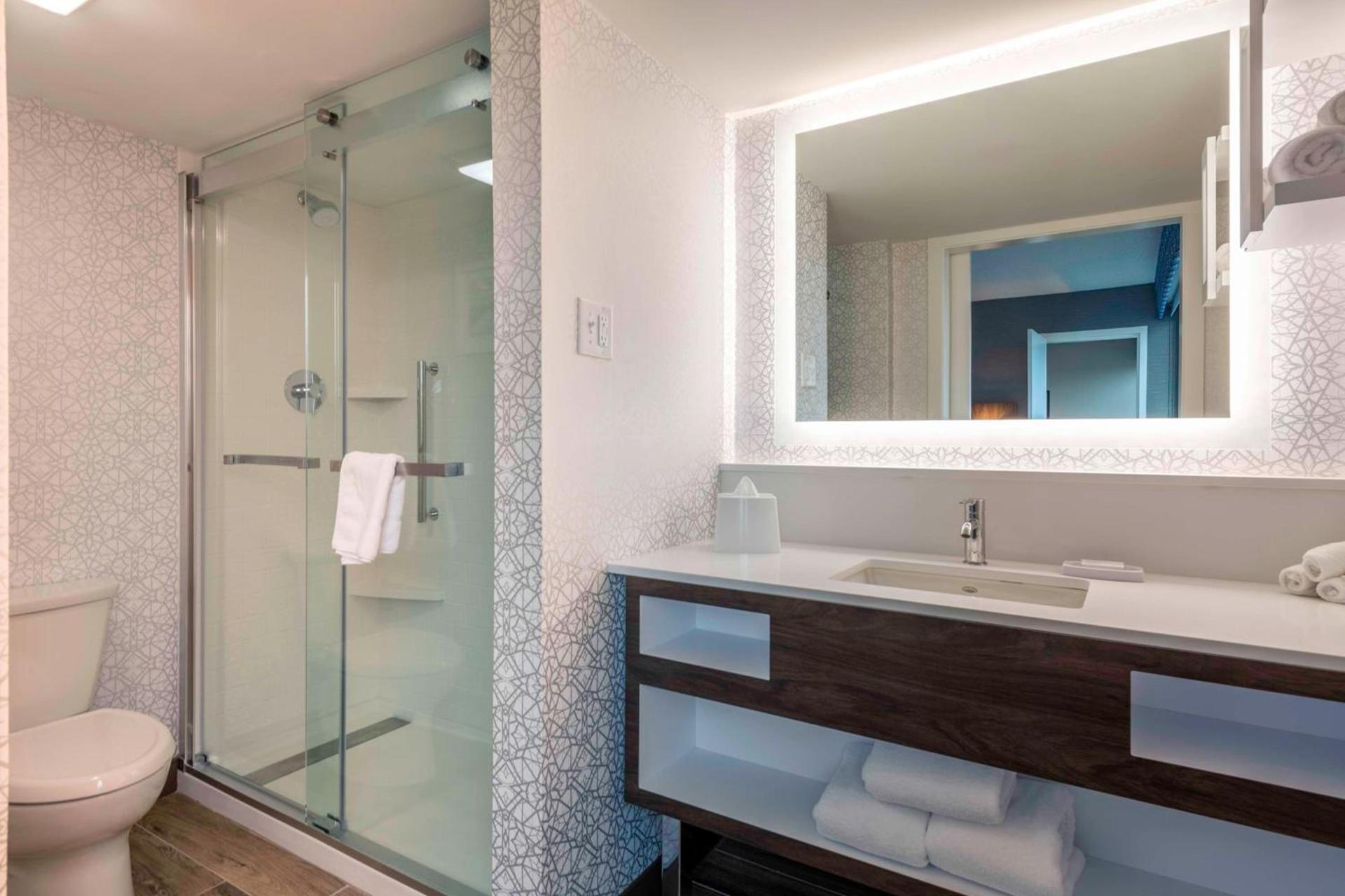 Hampton Inn Manchester Downtown photo 31